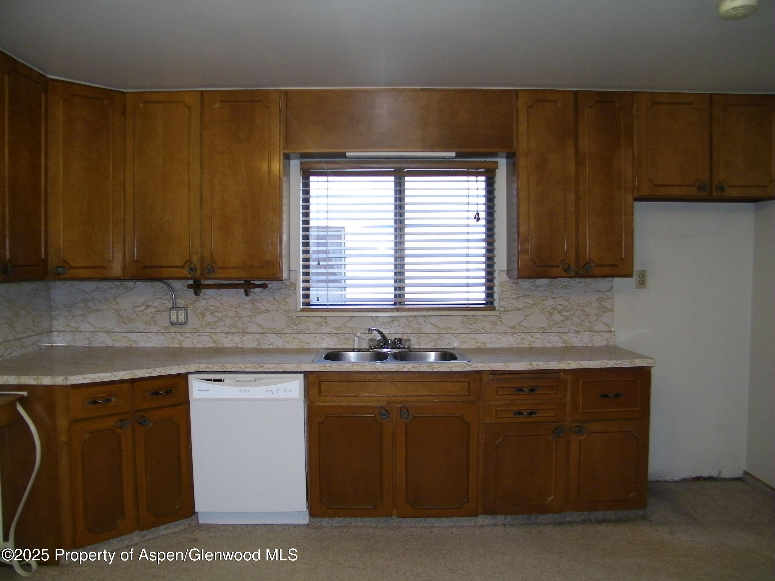 758 Railroad Avenue Rifle CO 81650