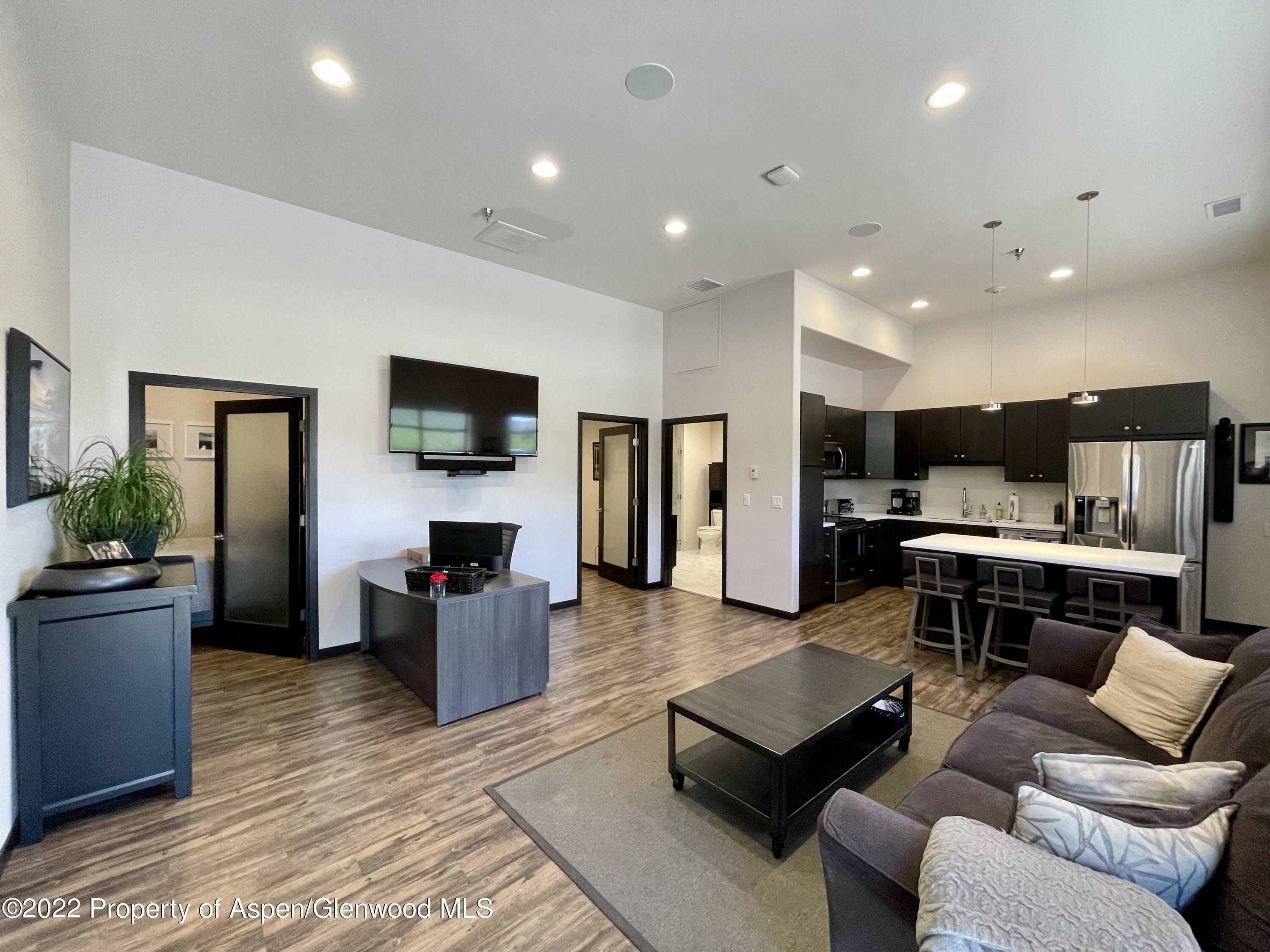 Glenwood Springs CO, 2550 Highway 82, Unit A104