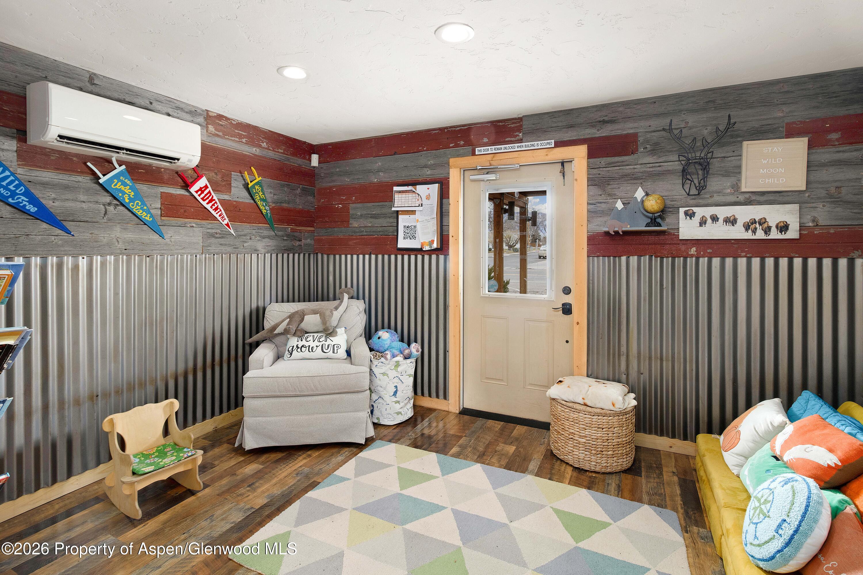 315 E 1st Street Parachute CO 81635