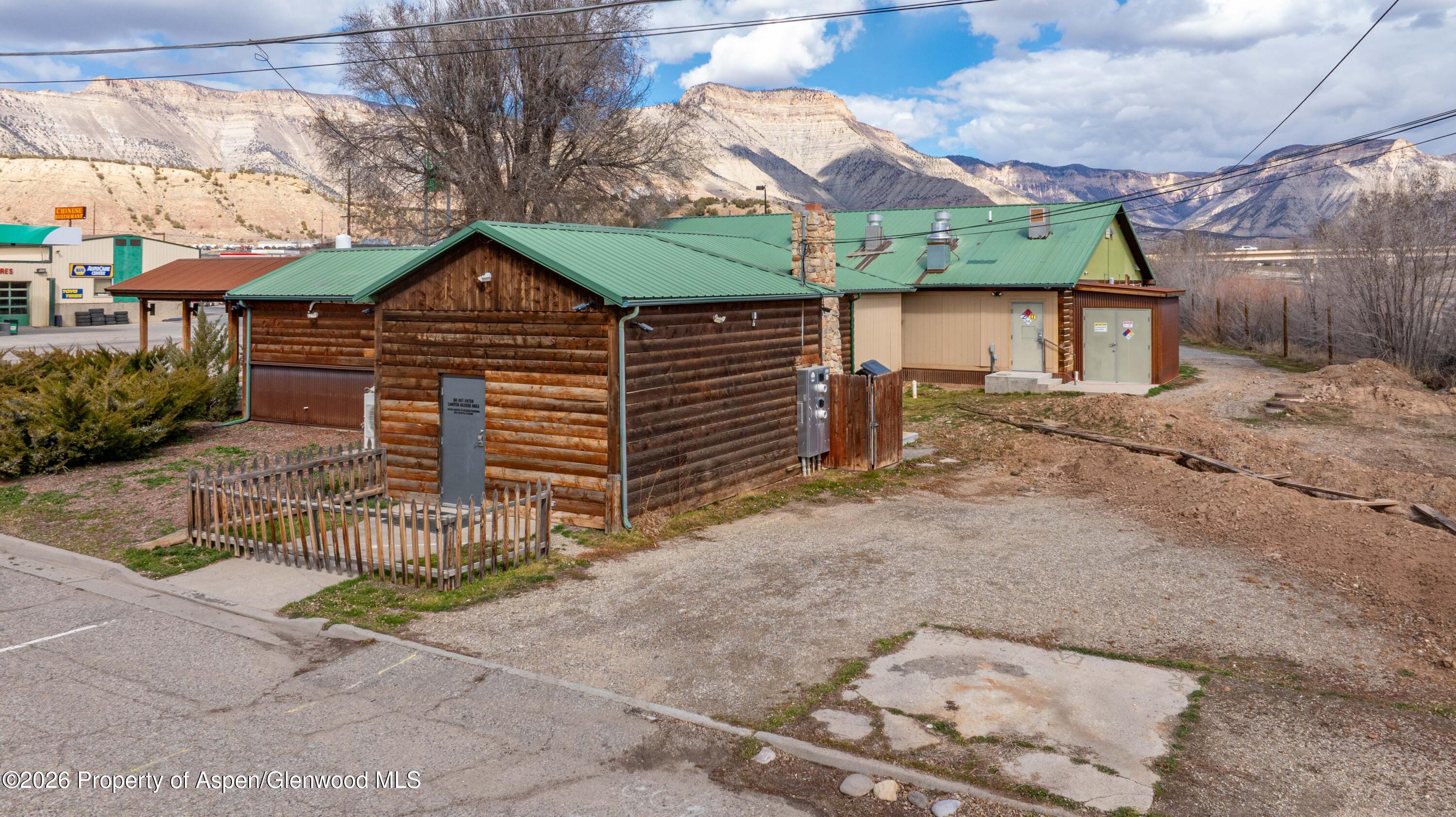 315 E 1st Street Parachute CO 81635