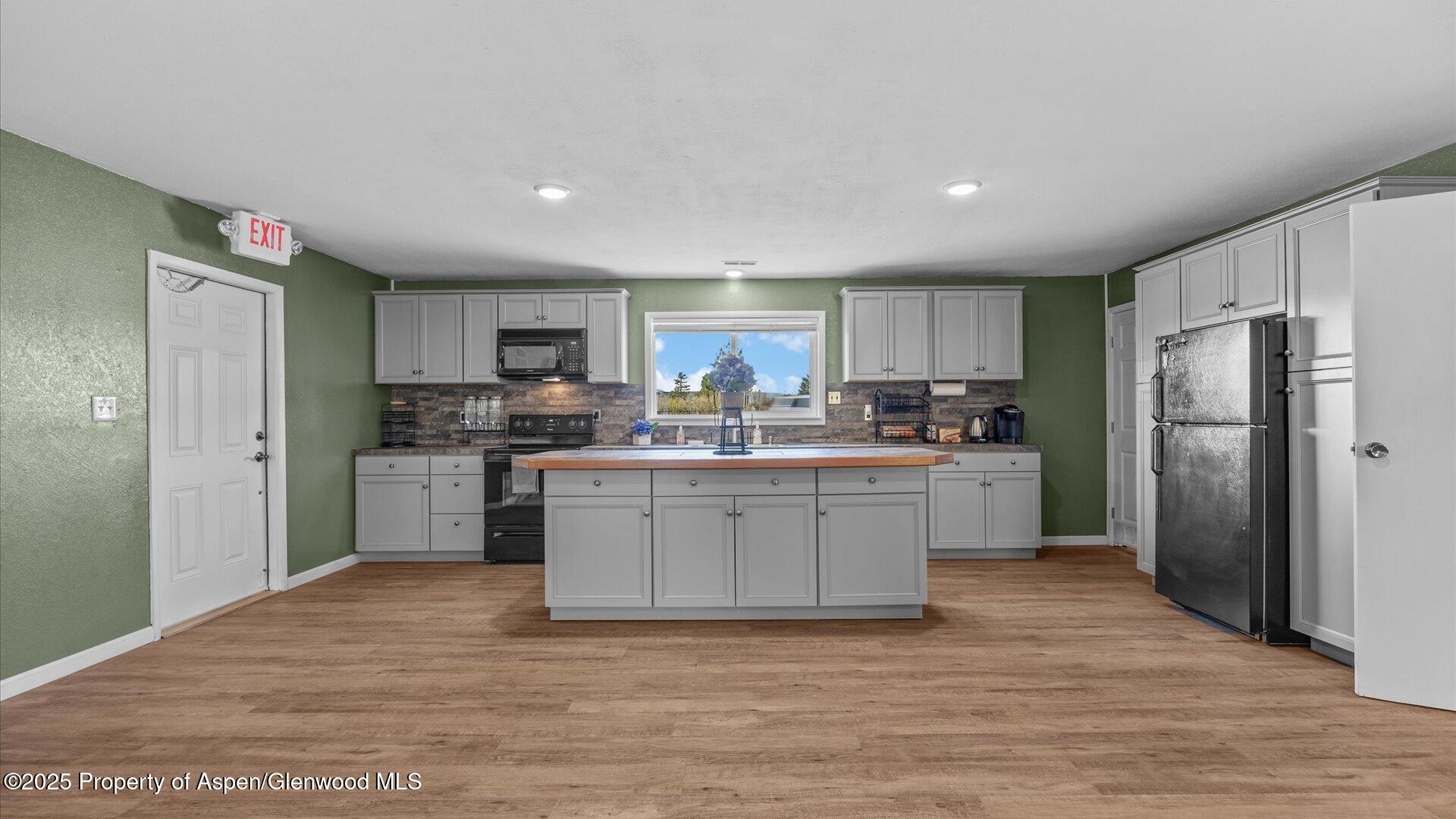 412 32 Road Clifton CO 81520