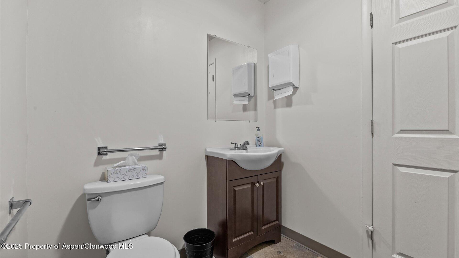 412 32 Road Clifton CO 81520