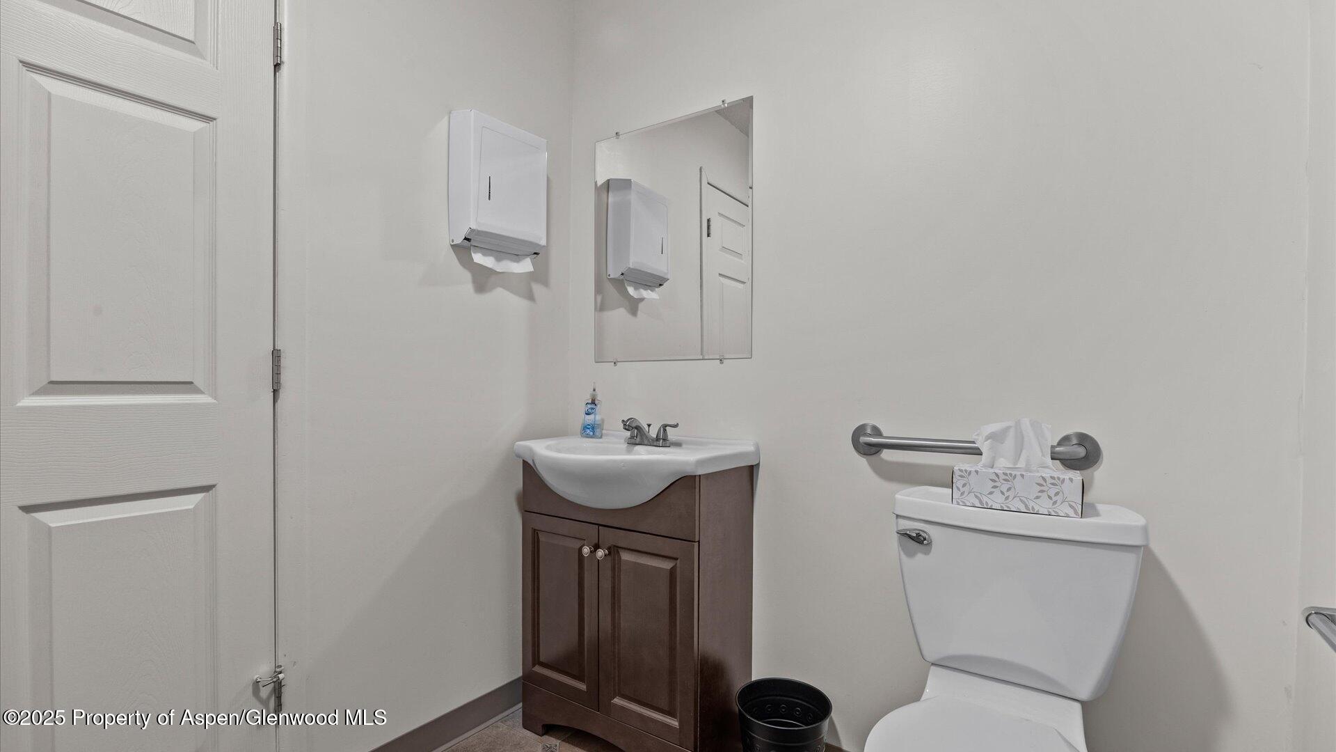 412 32 Road Clifton CO 81520