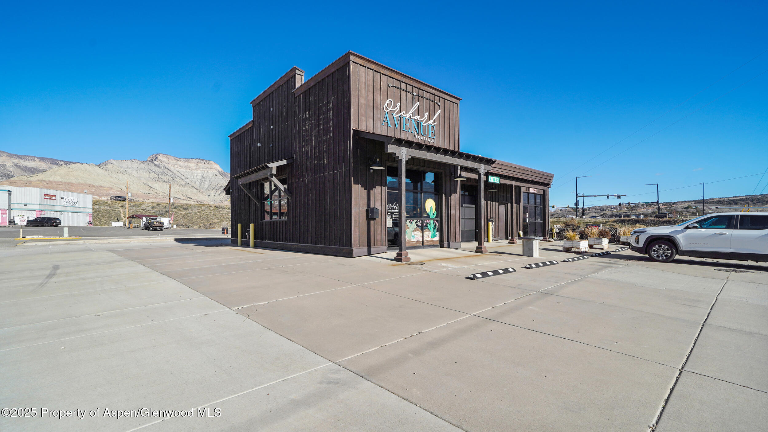 258 S Railroad Avenue Parachute CO 81635