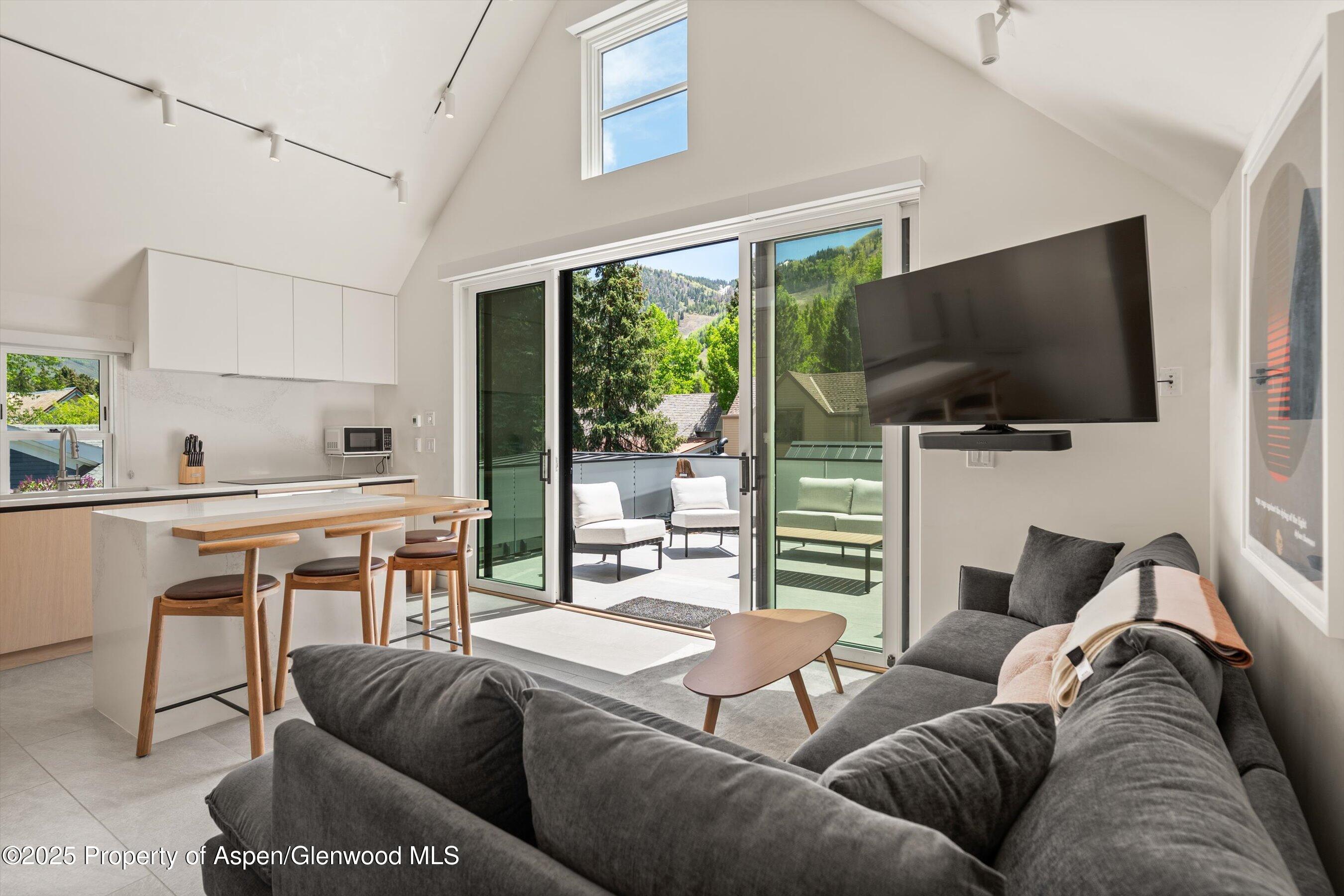 211 W Main Street Aspen CO 81611