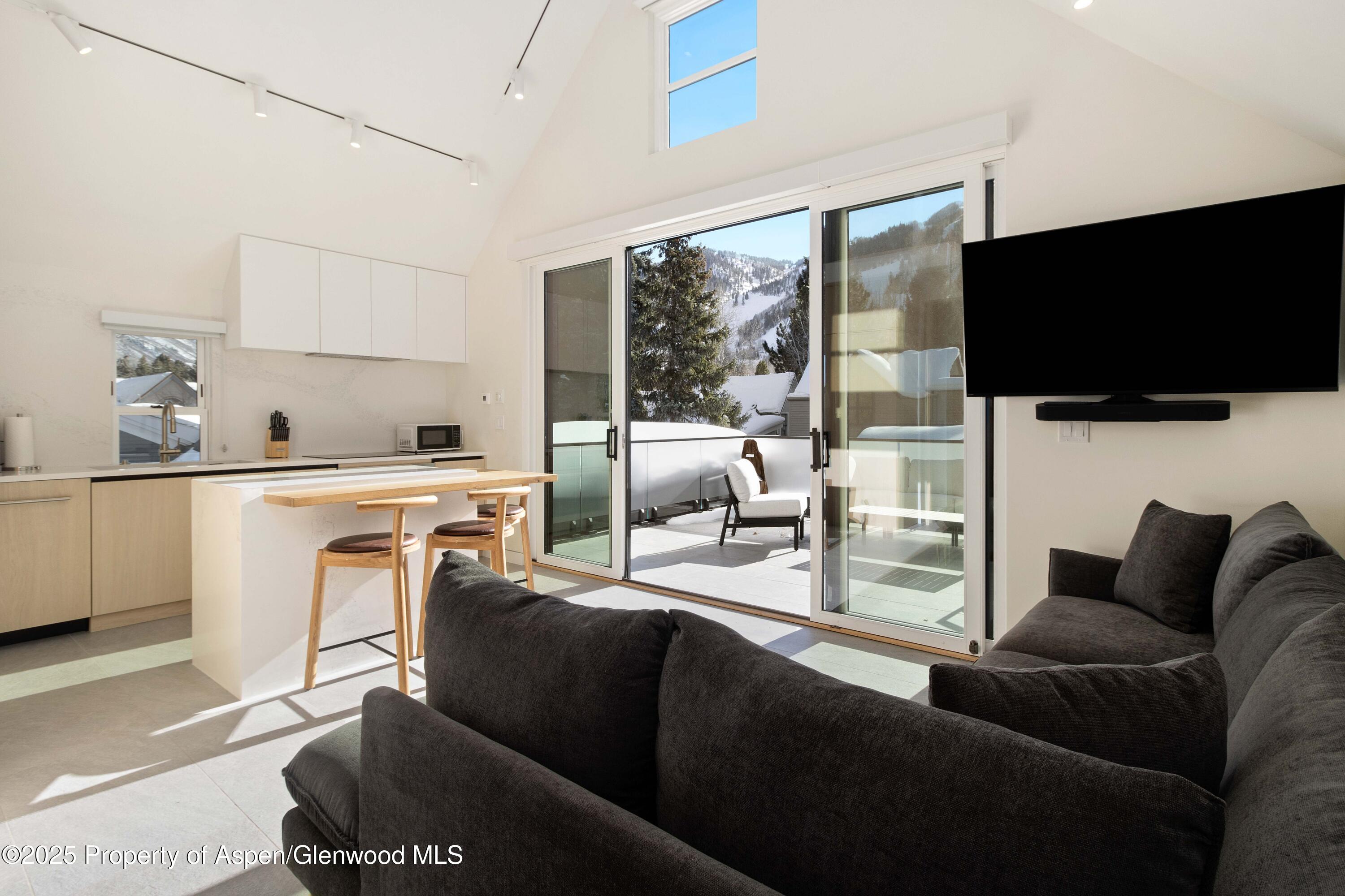 211 W Main Street Aspen CO 81611