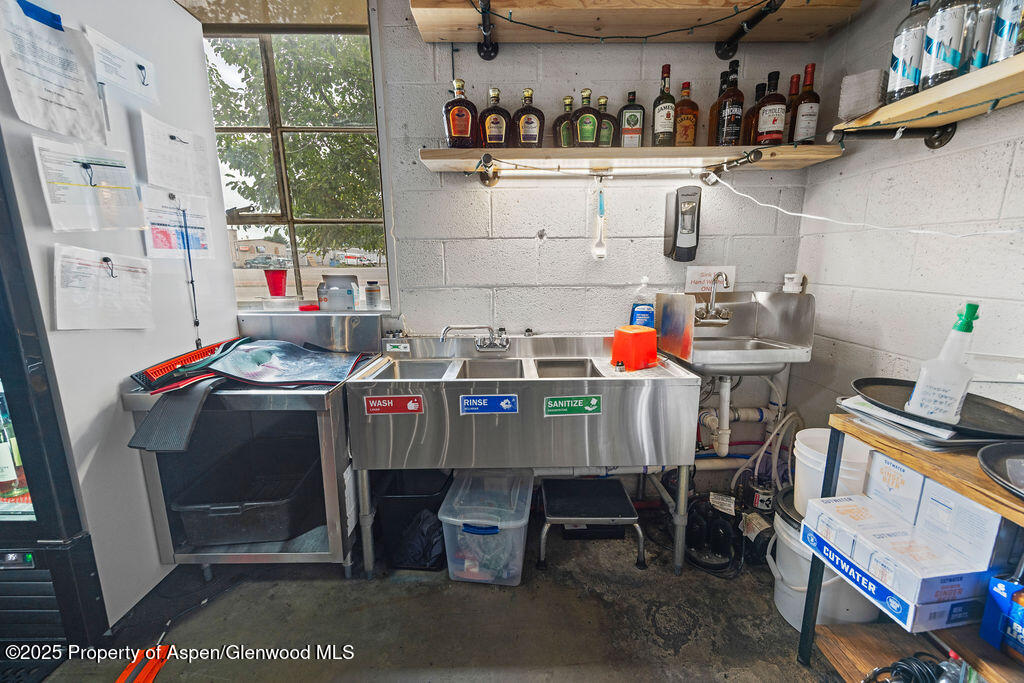 1589 W Victory Way Craig CO 81625