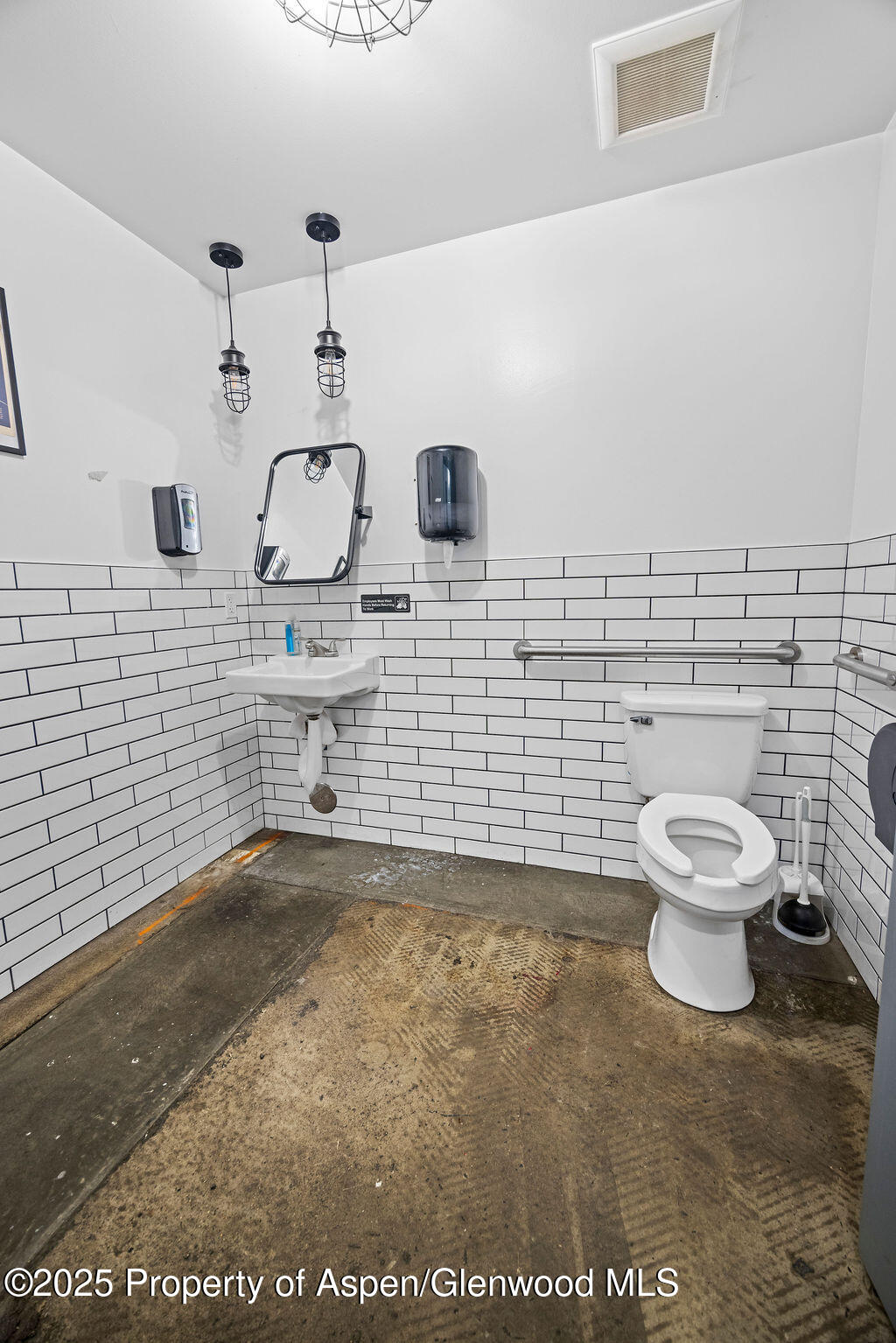 1589 W Victory Way Craig CO 81625