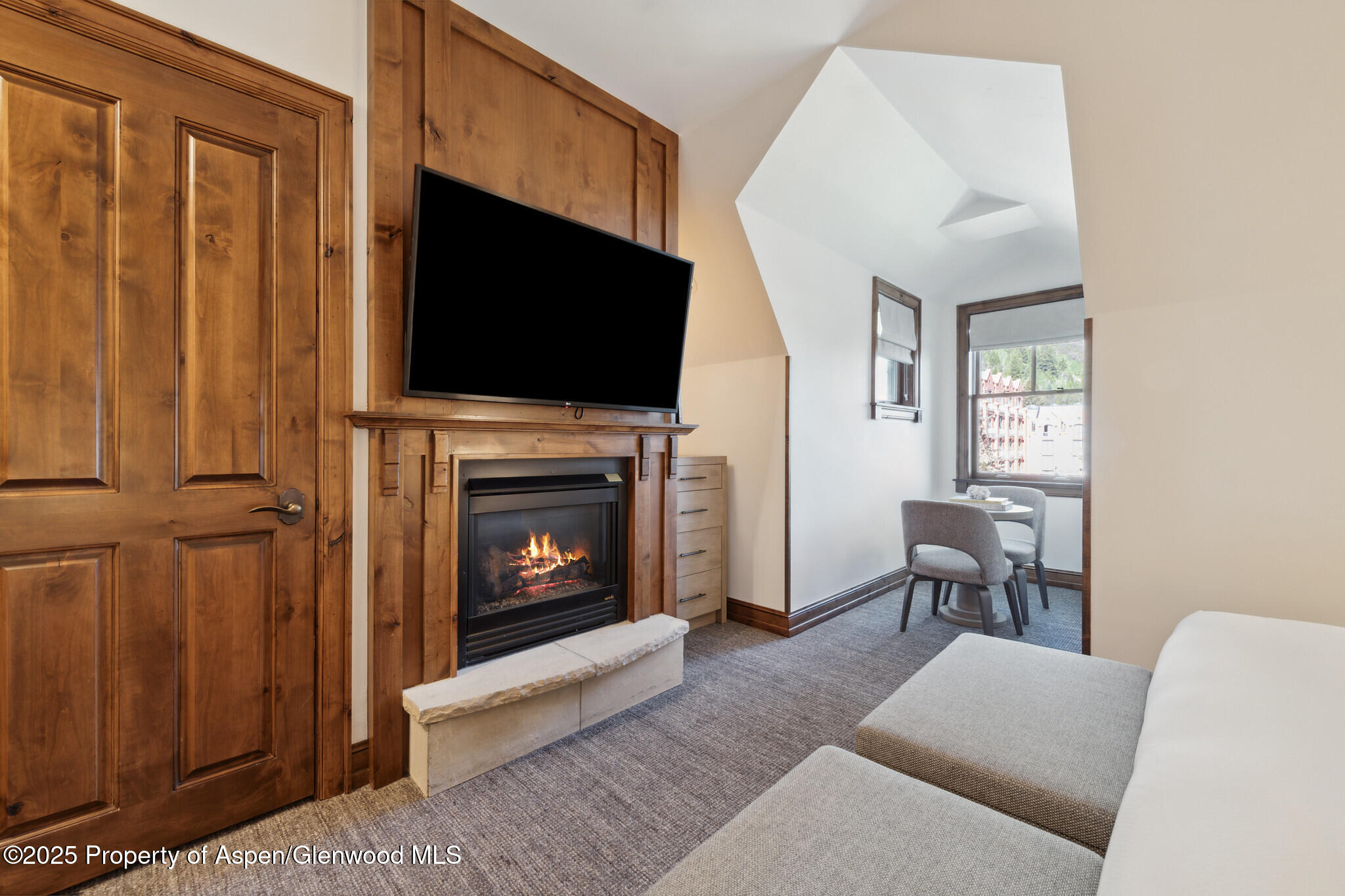 415 E Dean St, Unit 48, Week 8 Aspen CO 81611