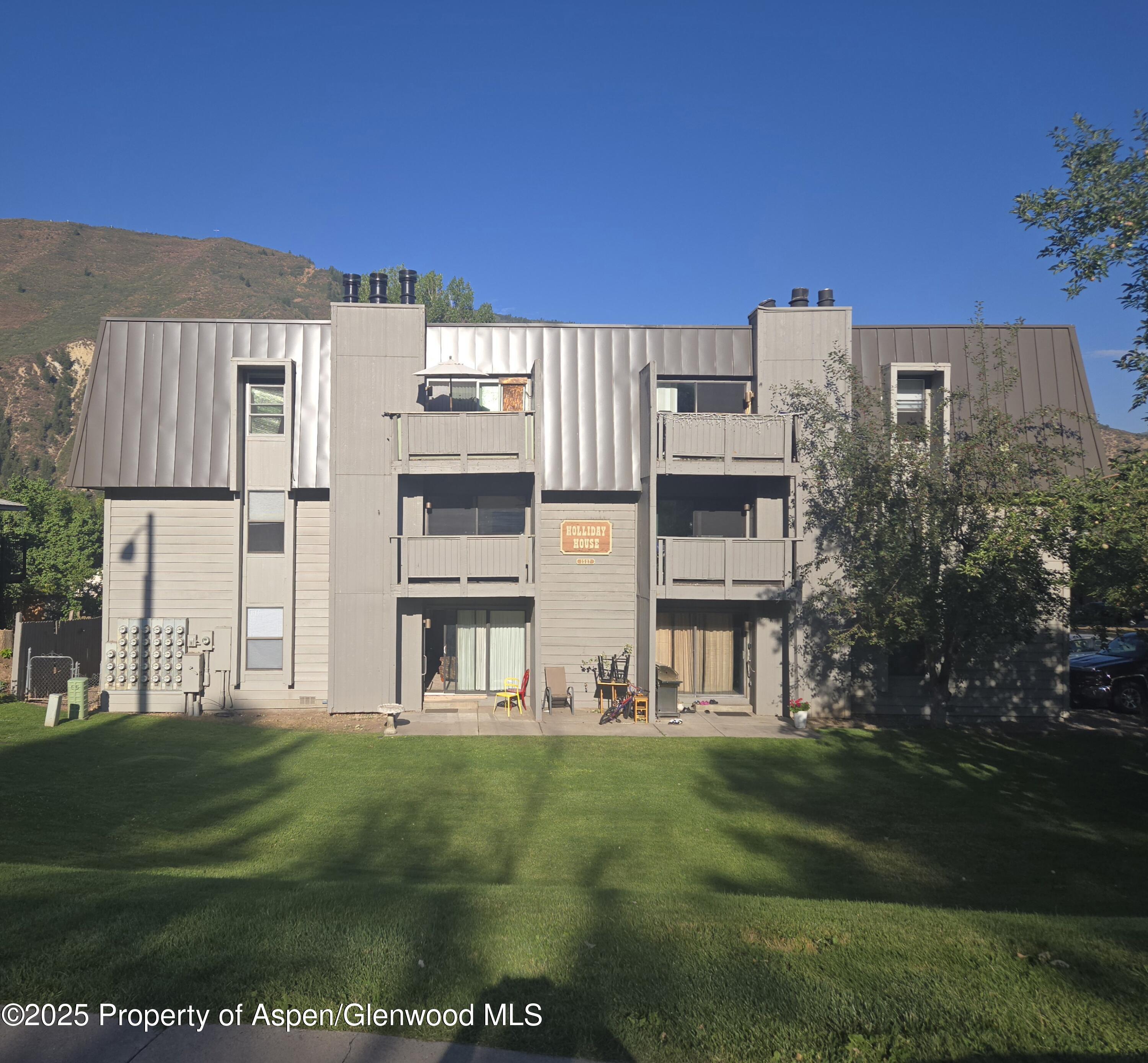 1527 Blake Avenue Glenwood Springs CO 81601