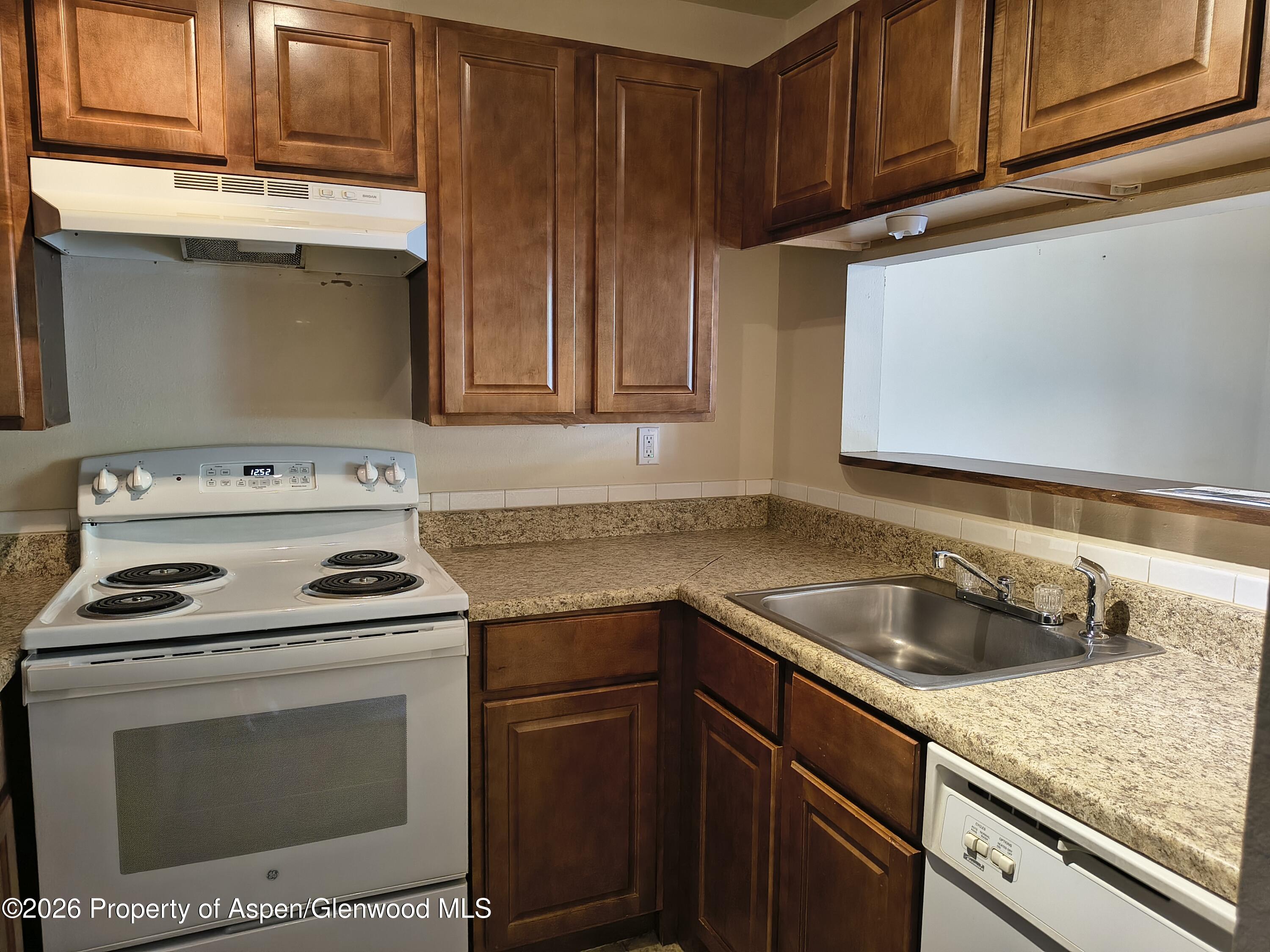 1527 Blake Avenue Glenwood Springs CO 81601