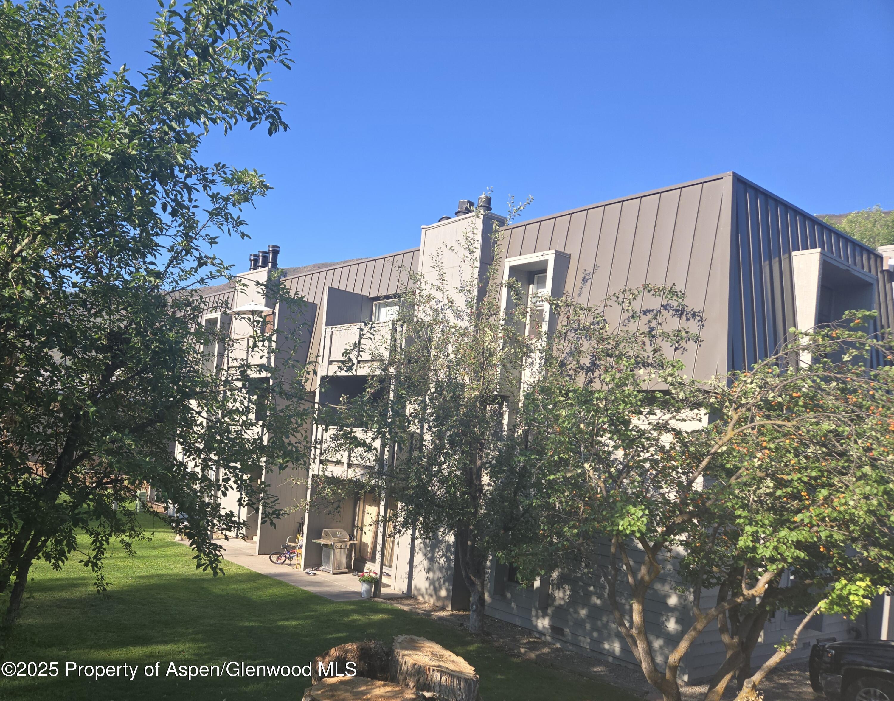 1527 Blake Avenue Glenwood Springs CO 81601