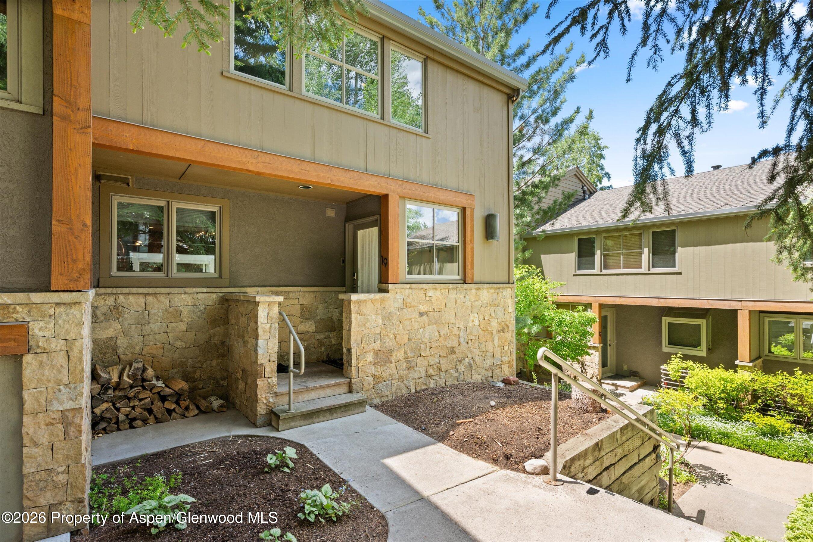 100 N 8th Street Aspen CO 81611