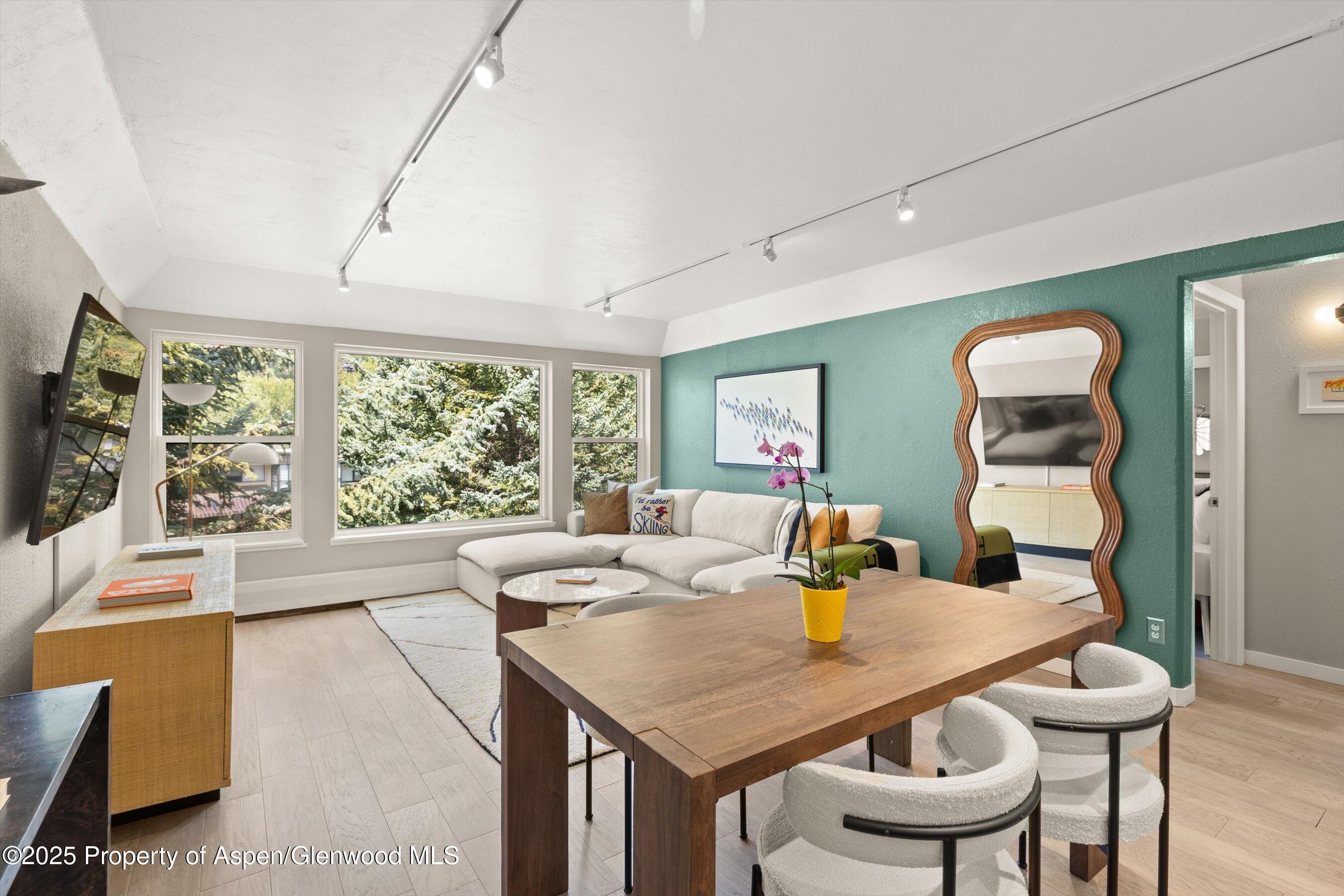 Aspen CO, 950 Vine Street