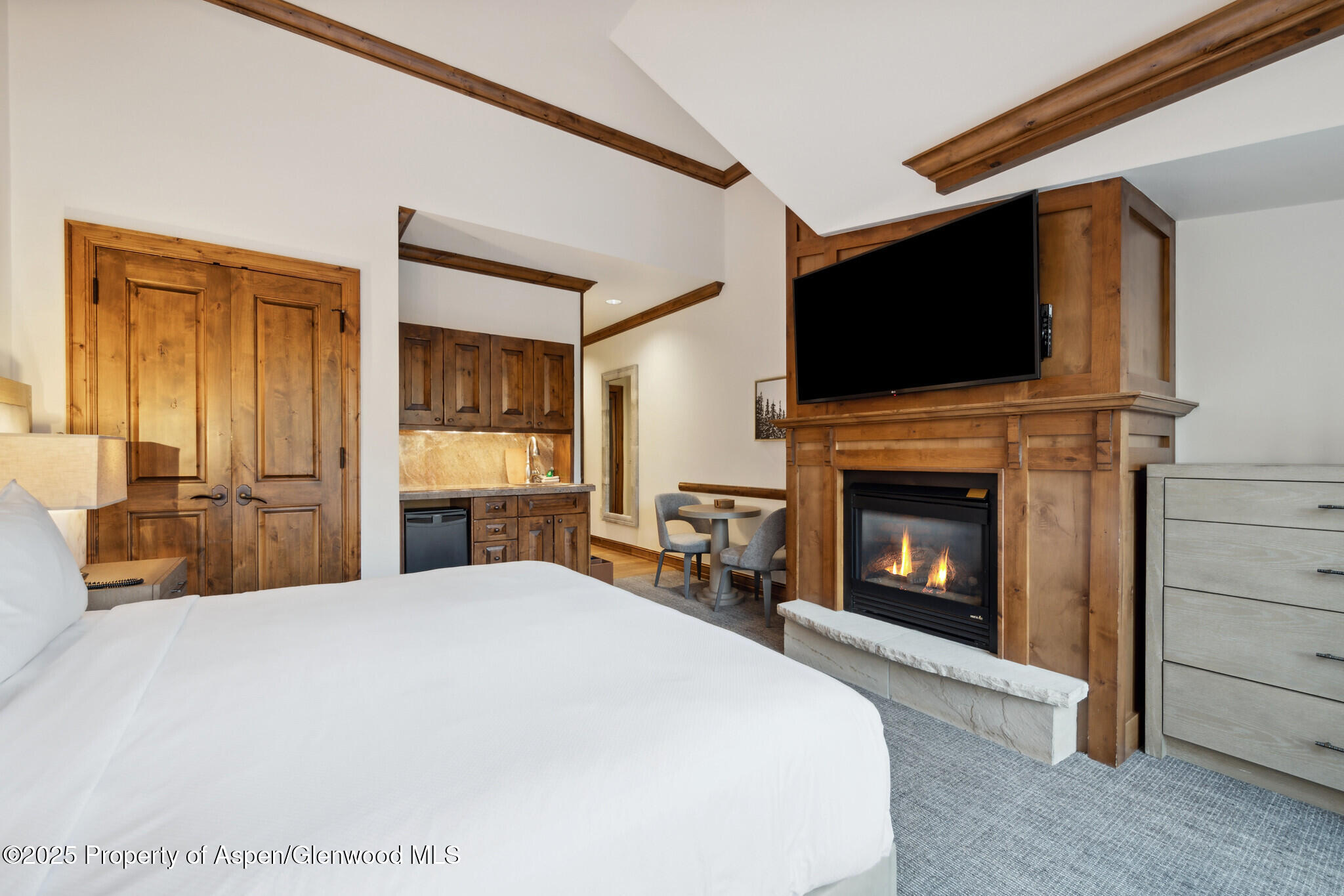 415 E Dean St., Unit 31, Week 11 Aspen CO 81611