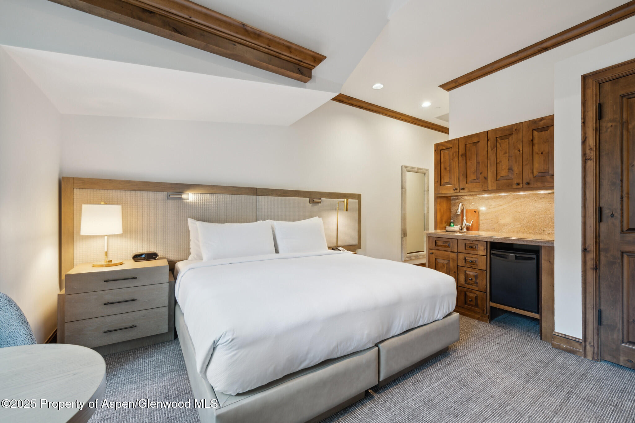 415 E Dean St., Unit 31, Week 11 Aspen CO 81611