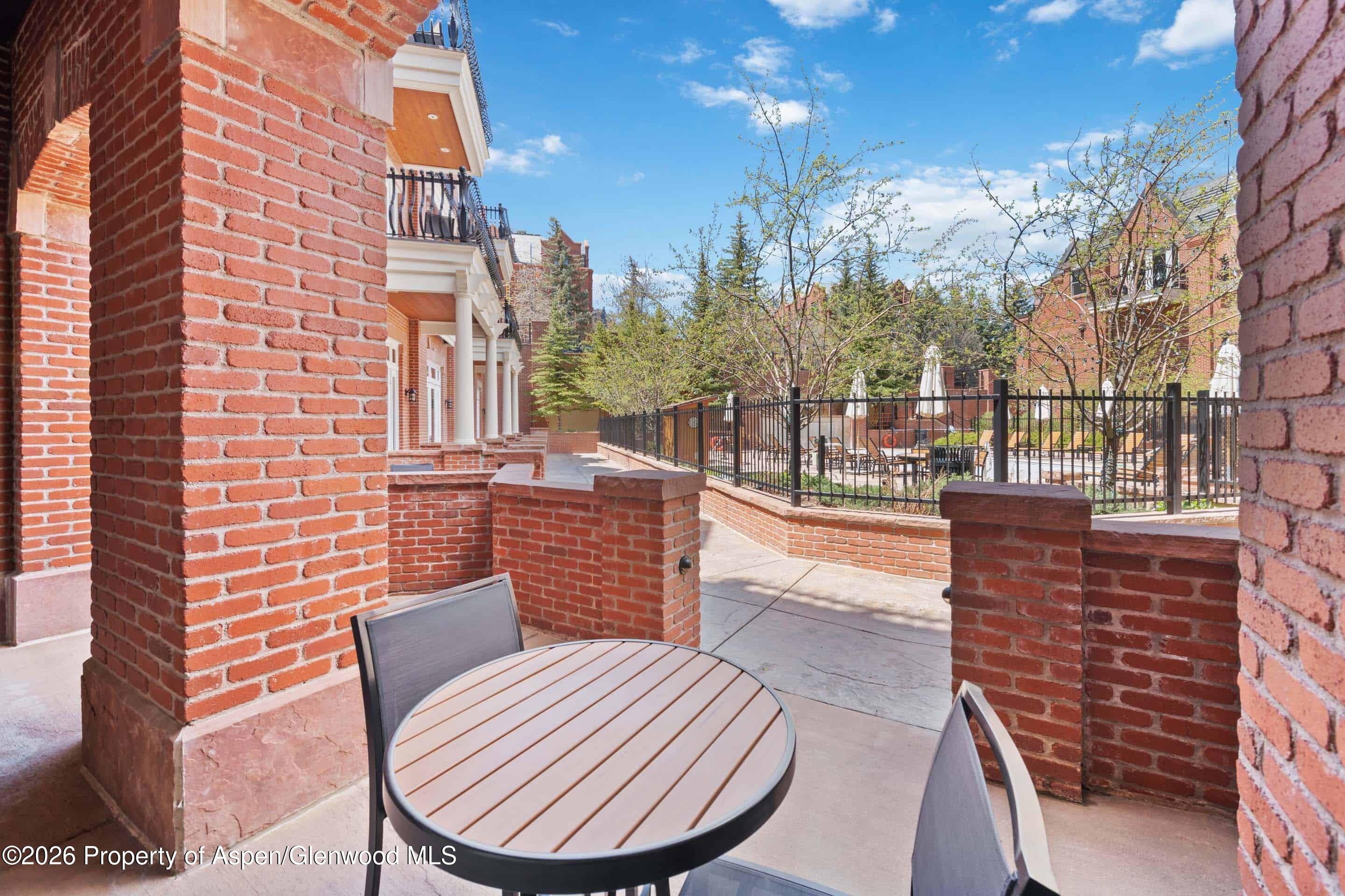 415 E Dean St, Unit 8, Week 12 Aspen CO 81611