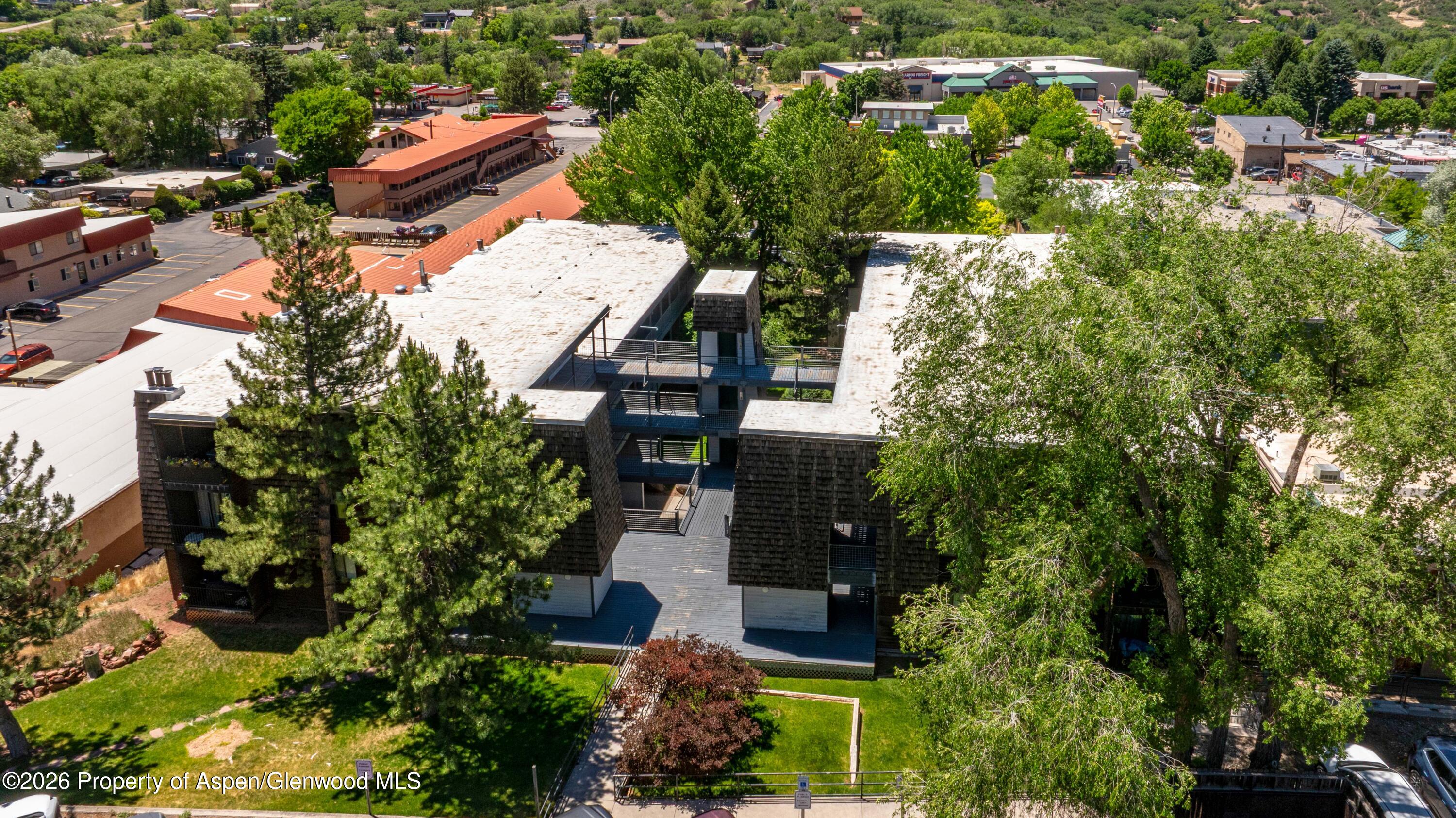 2015 Blake Avenue Glenwood Springs CO 81601