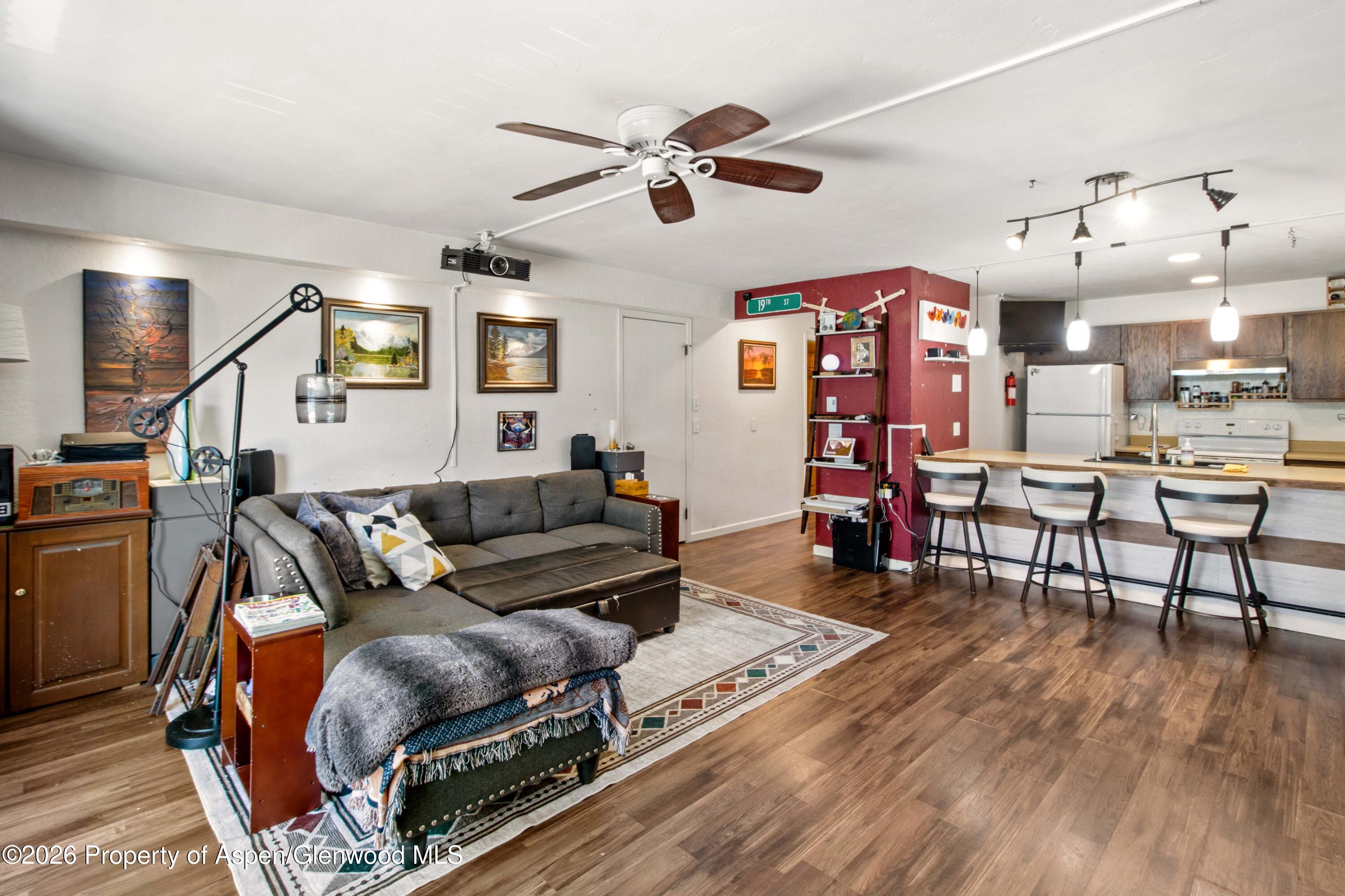 2015 Blake Avenue Glenwood Springs CO 81601