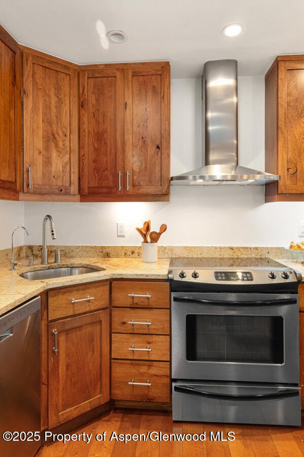 725 E Main Street Aspen CO 81611