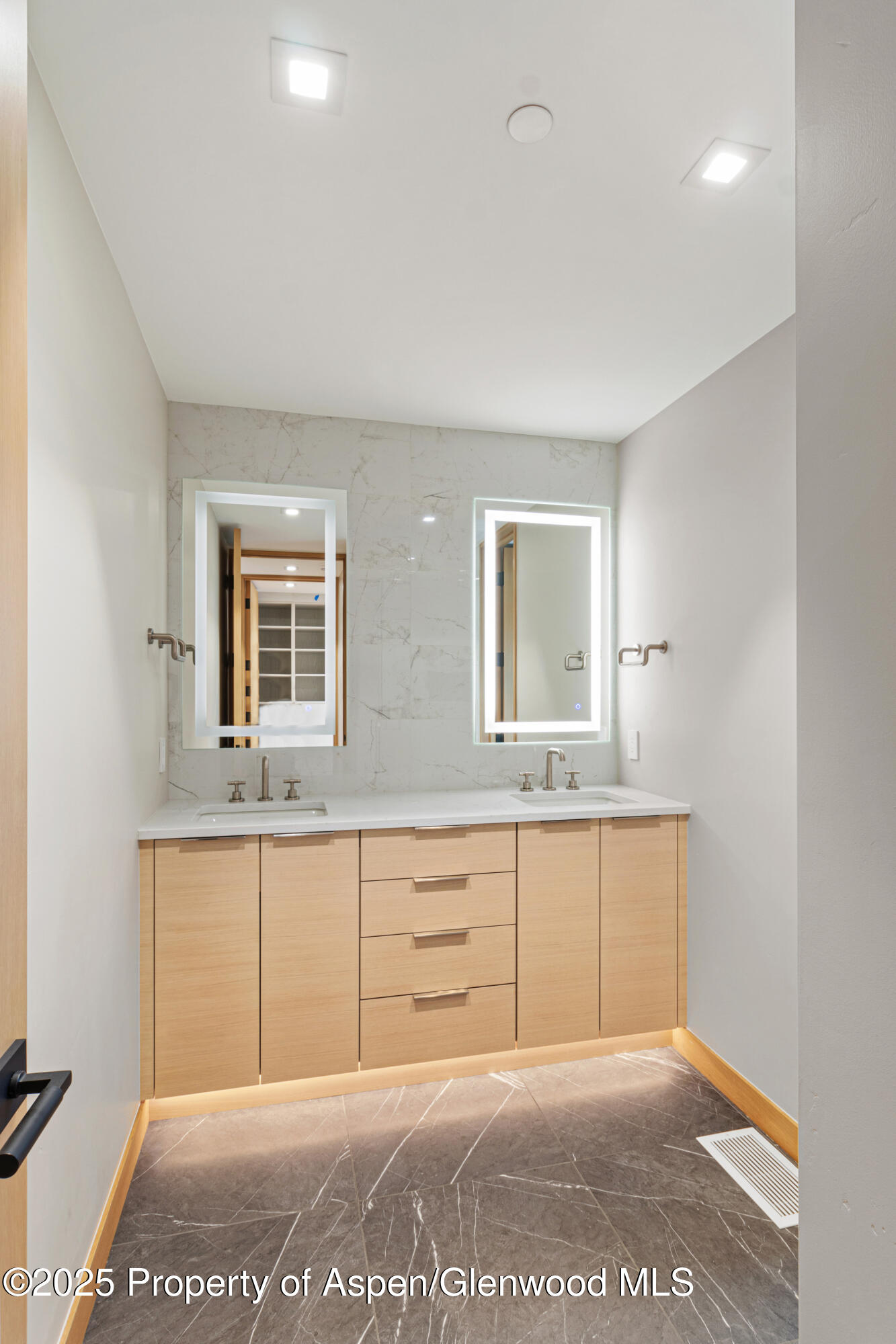 155 Lakeview Drive Carbondale CO 81623