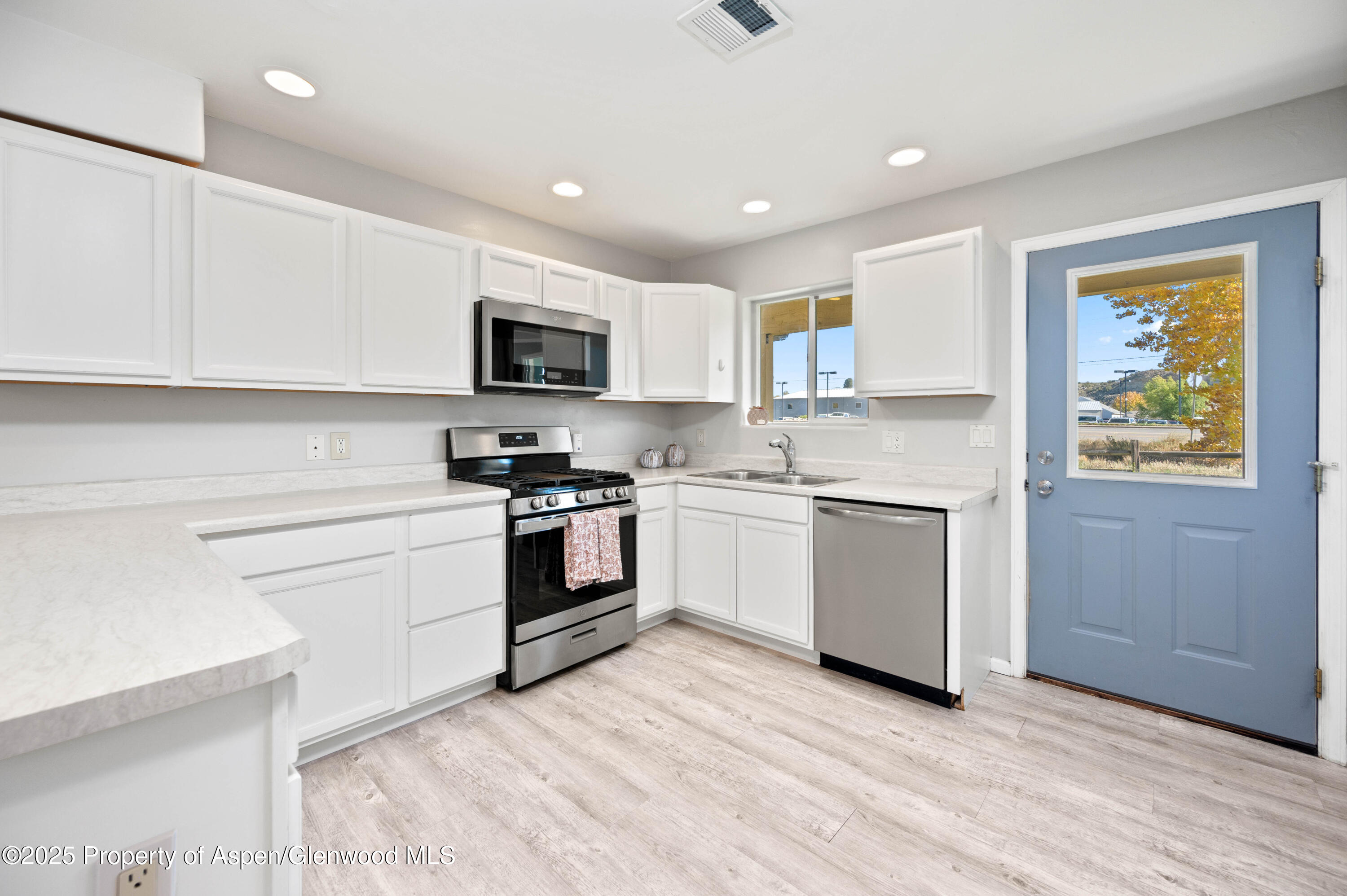 148 W 26th Street Rifle CO 81650