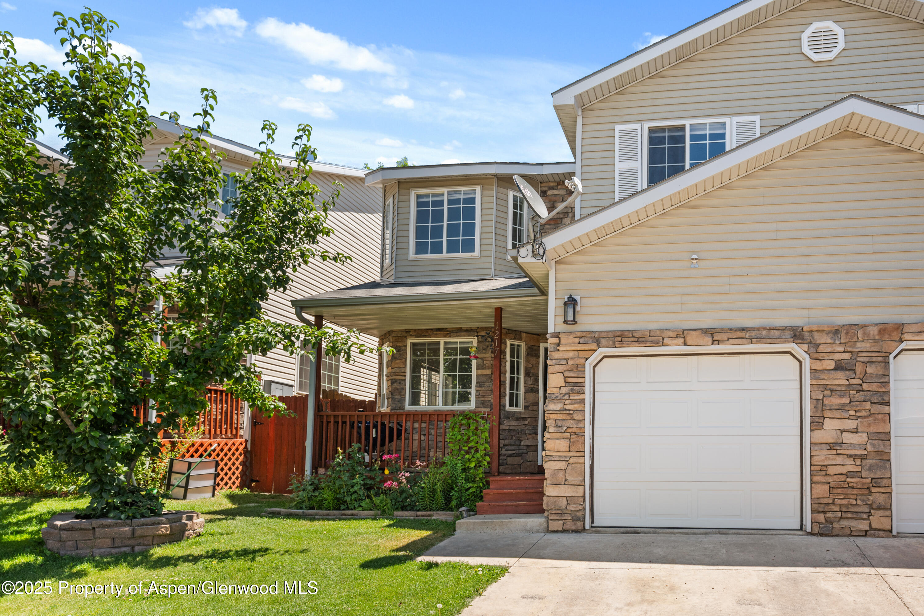 1217 Domelby Court Silt CO 81652