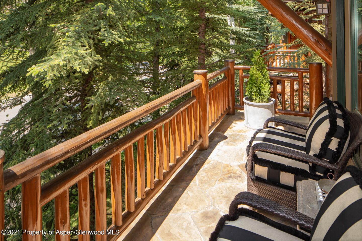 140 W Cooper Avenue Aspen CO 81611