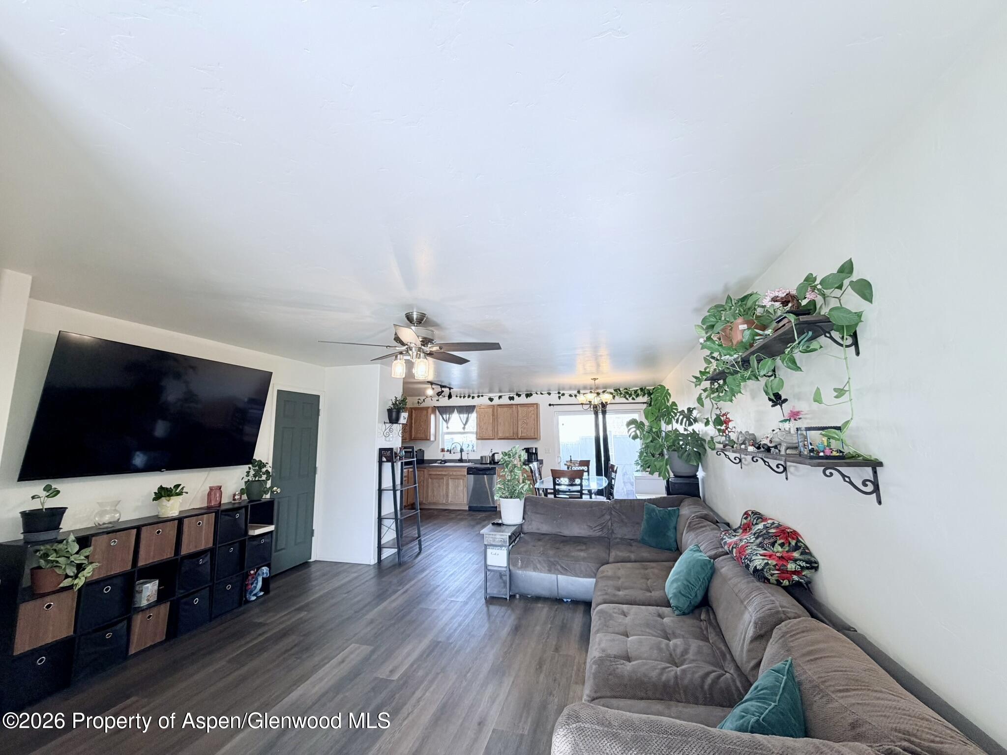 2523 Meadow Circle Rifle CO 81650