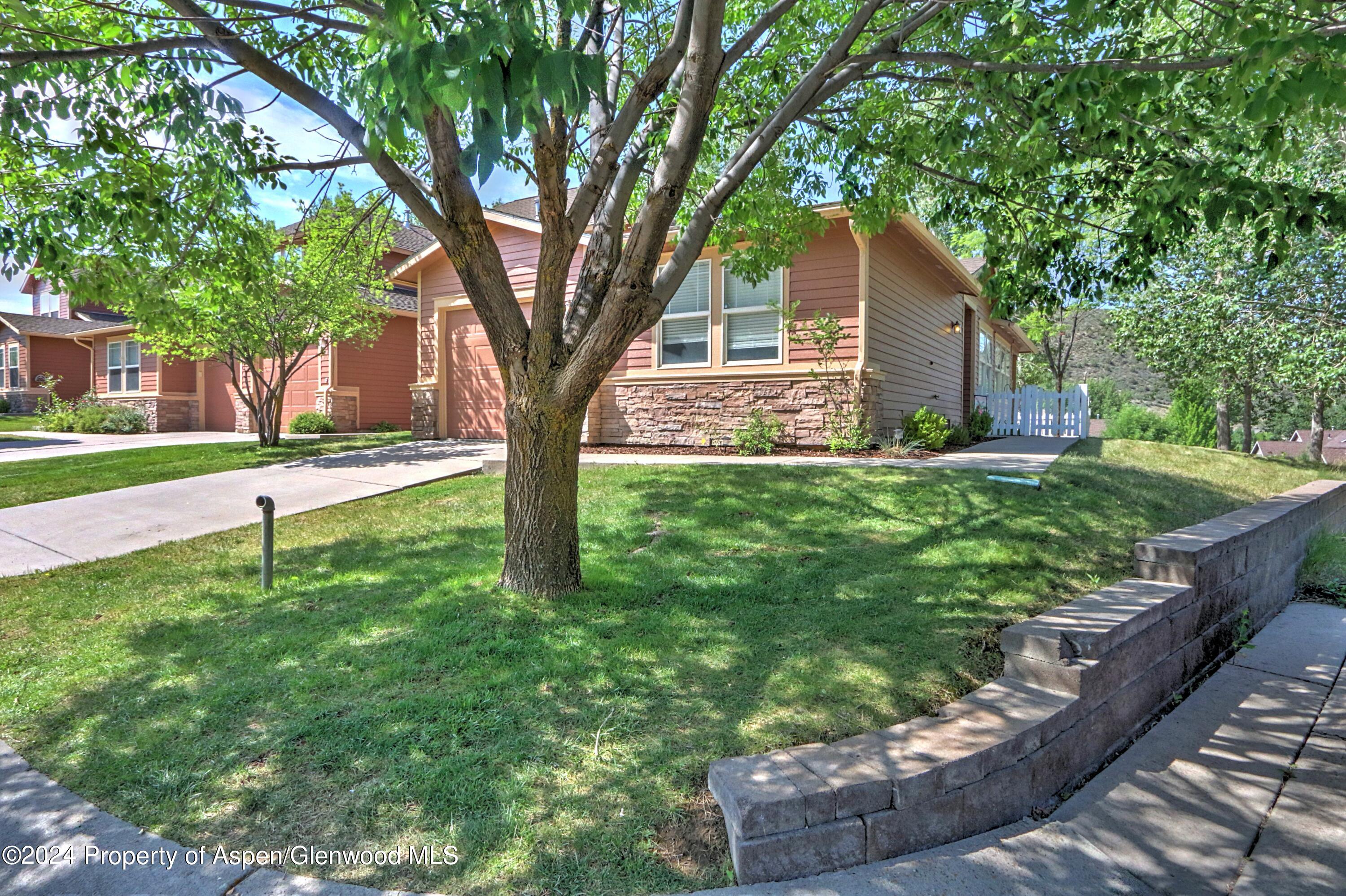 151 W Cathedral Court New Castle CO 81647
