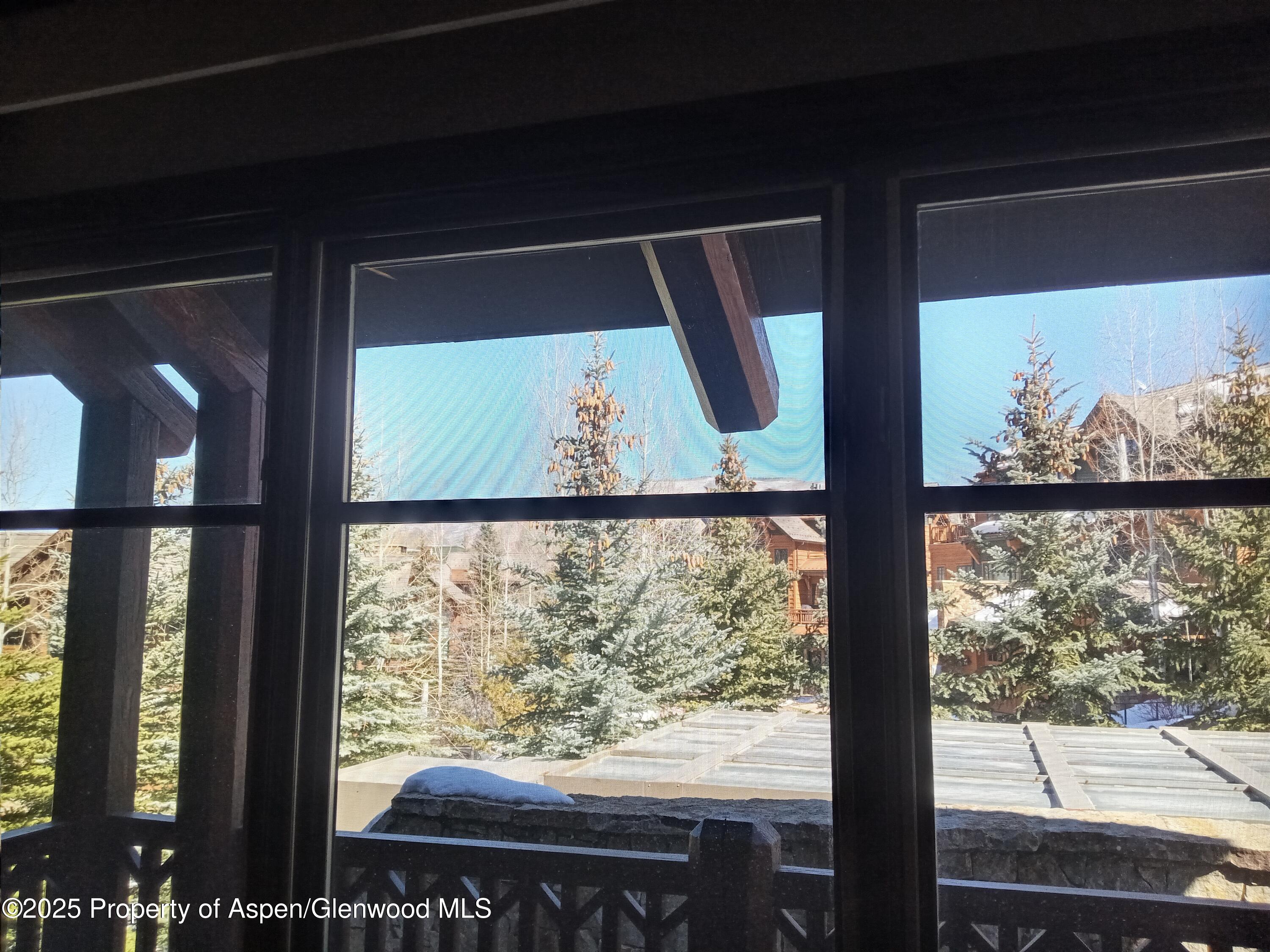 197 Prospector Road Aspen CO 81611