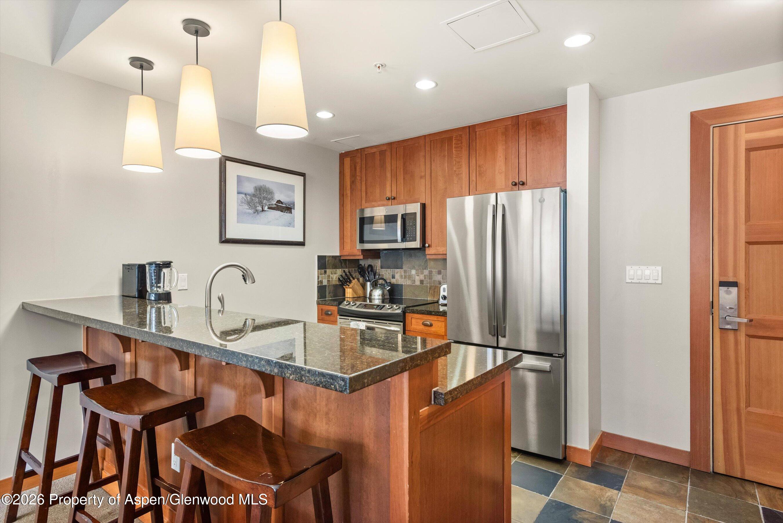 Snowmass Village CO, 110 Carriage Way, Unit 3407