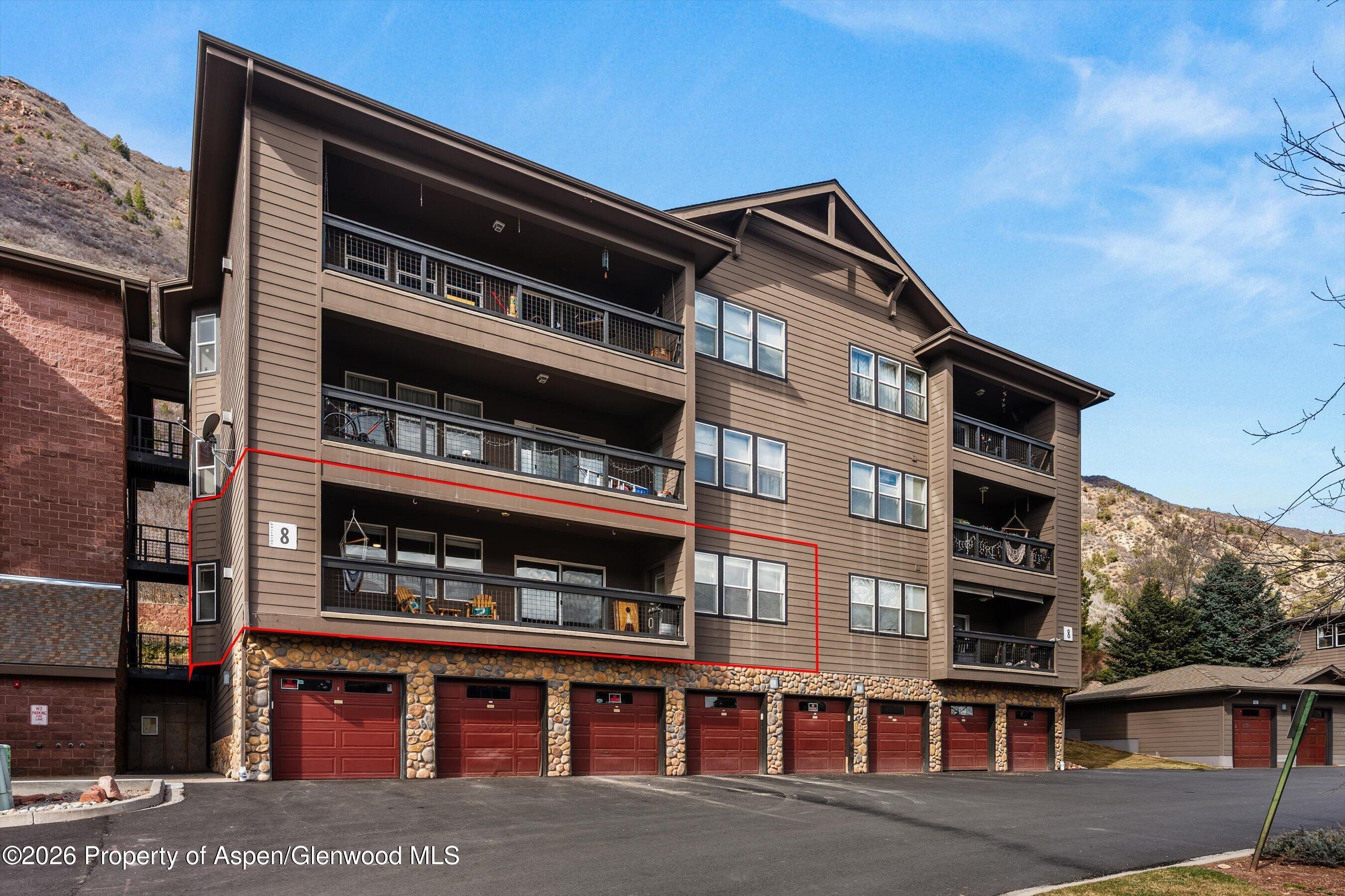 Glenwood Springs CO, 2701 Midland Avenue, Unit #811