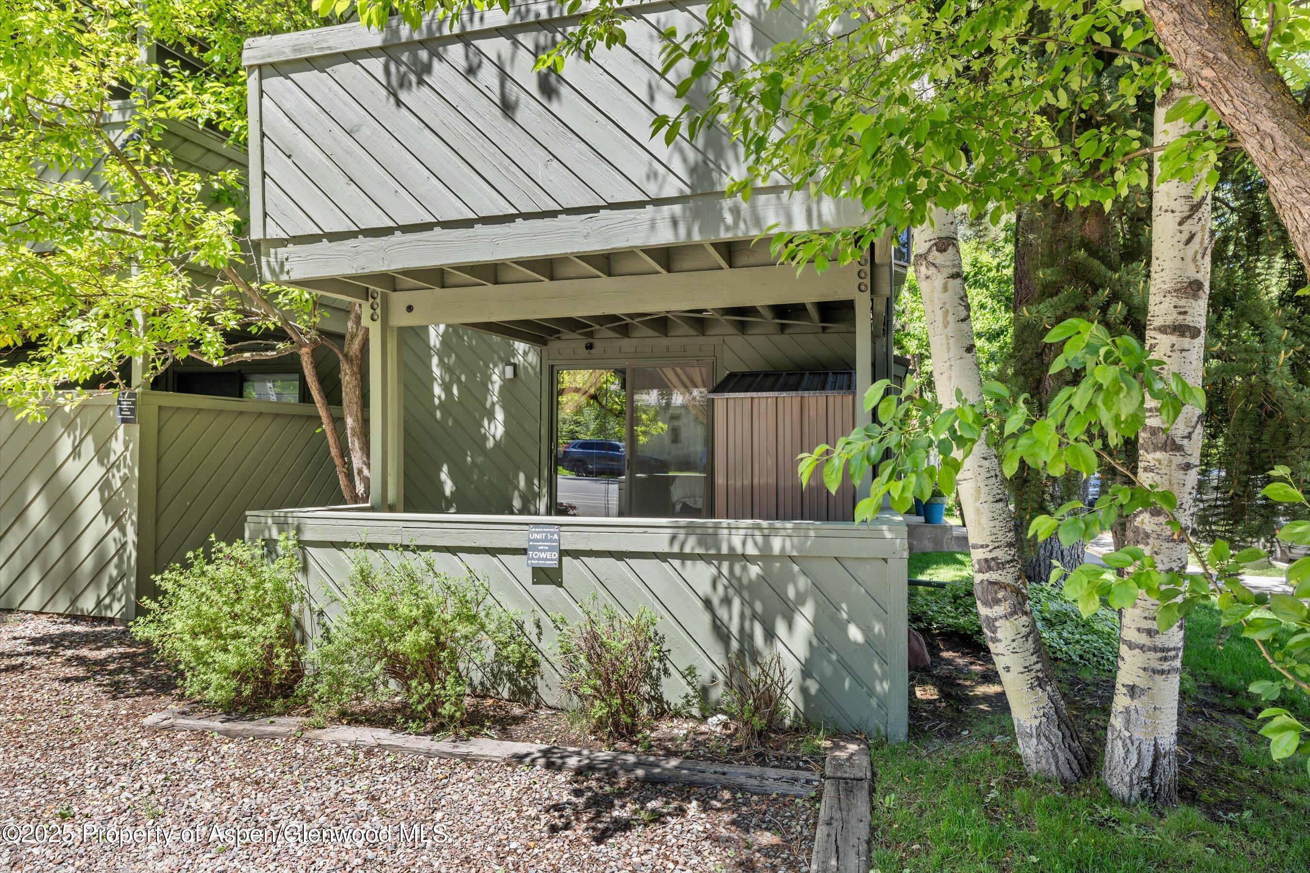 125 E Hyman Avenue Aspen CO 81611