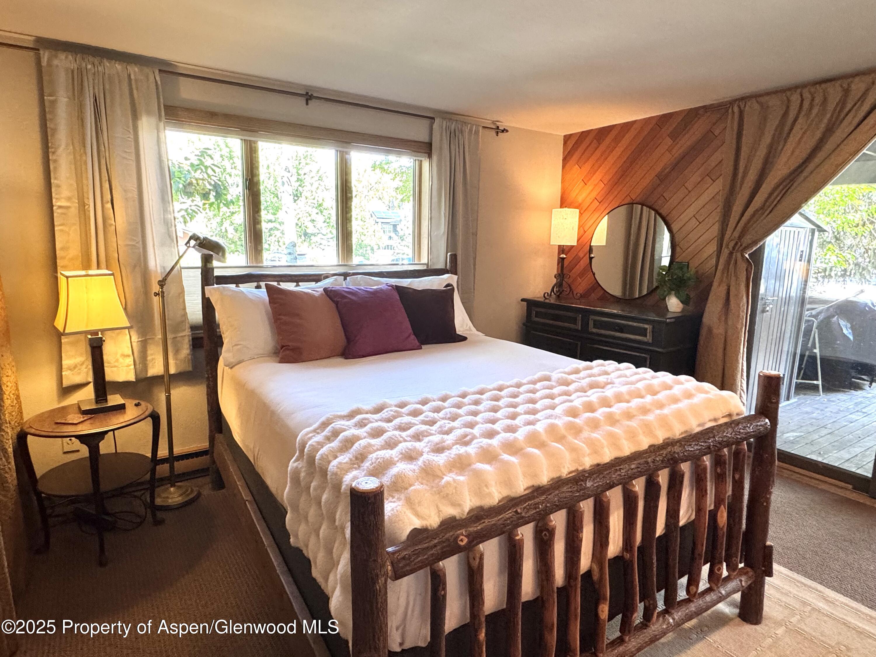 125 E Hyman Avenue Aspen CO 81611