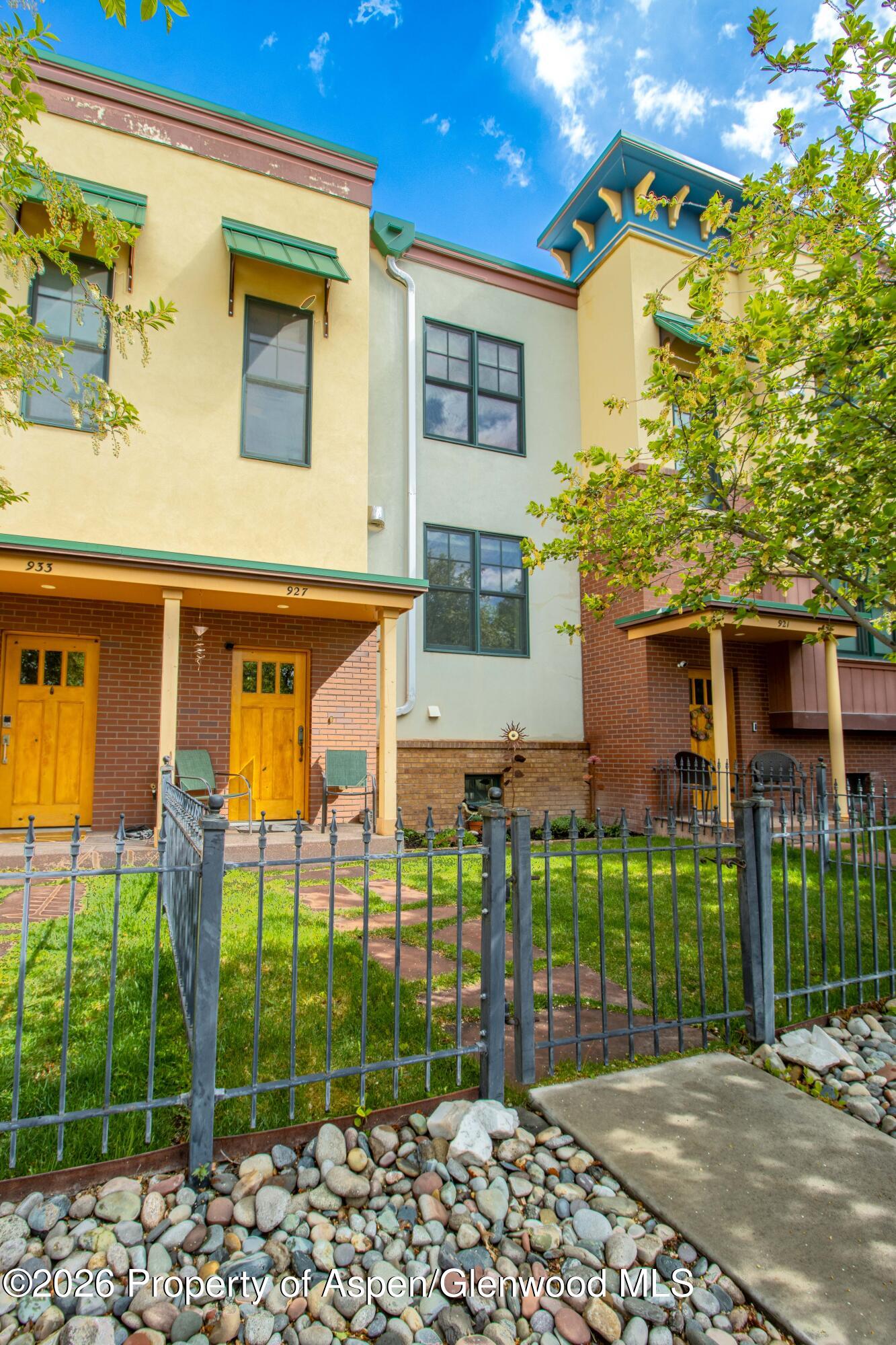 927 Main Street Carbondale CO 81623