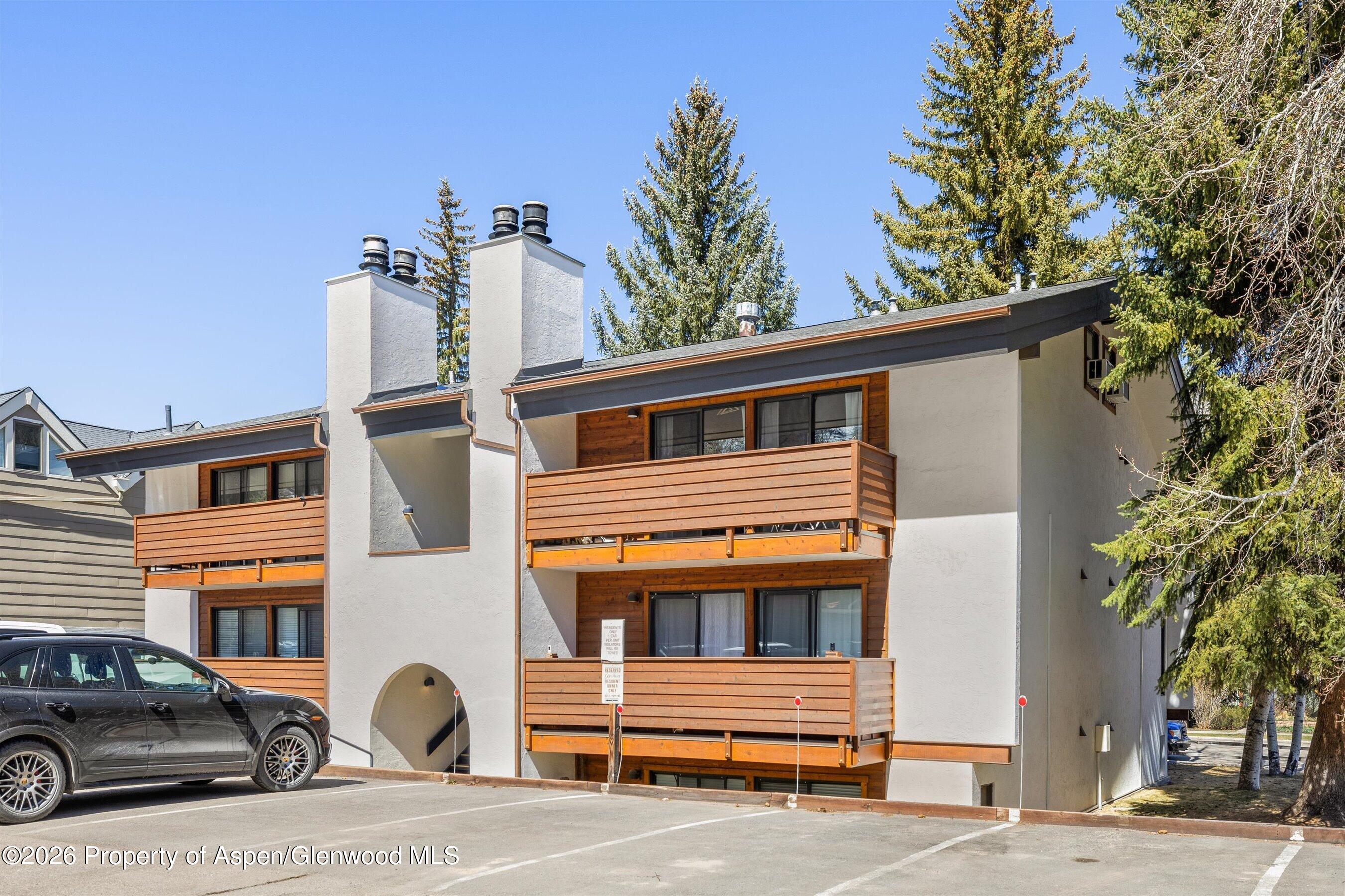935 E Hopkins Avenue Aspen CO 81611
