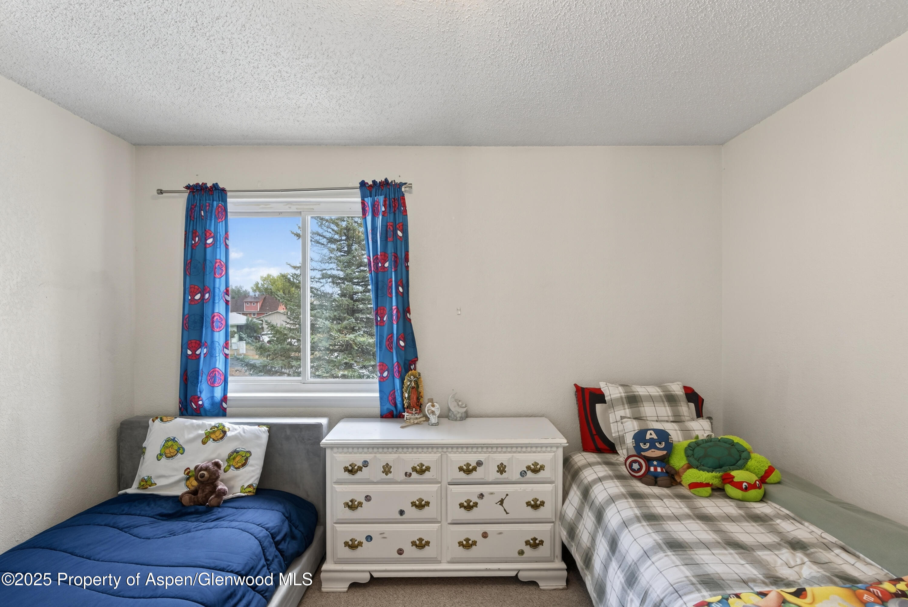 2409 24th Place Rifle CO 81650