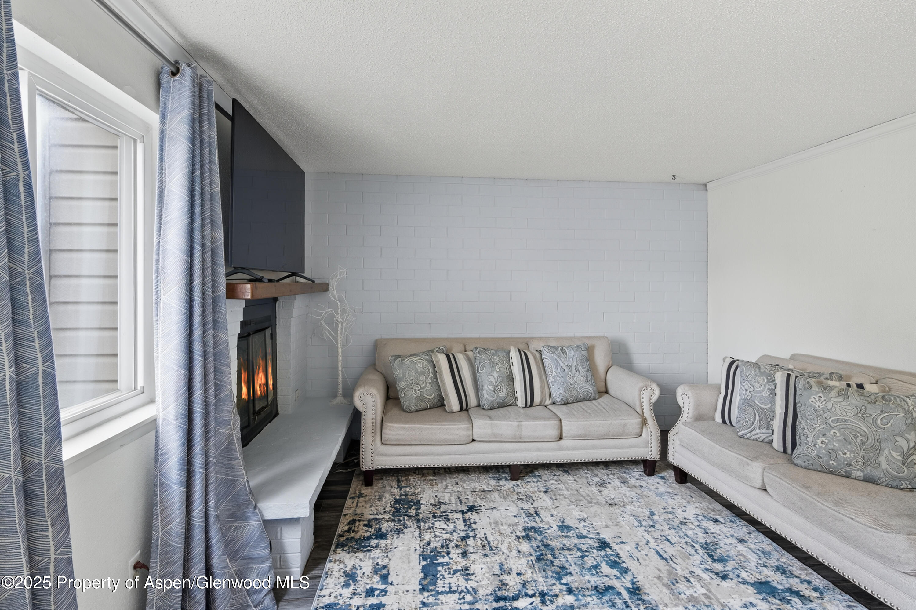 2409 24th Place Rifle CO 81650