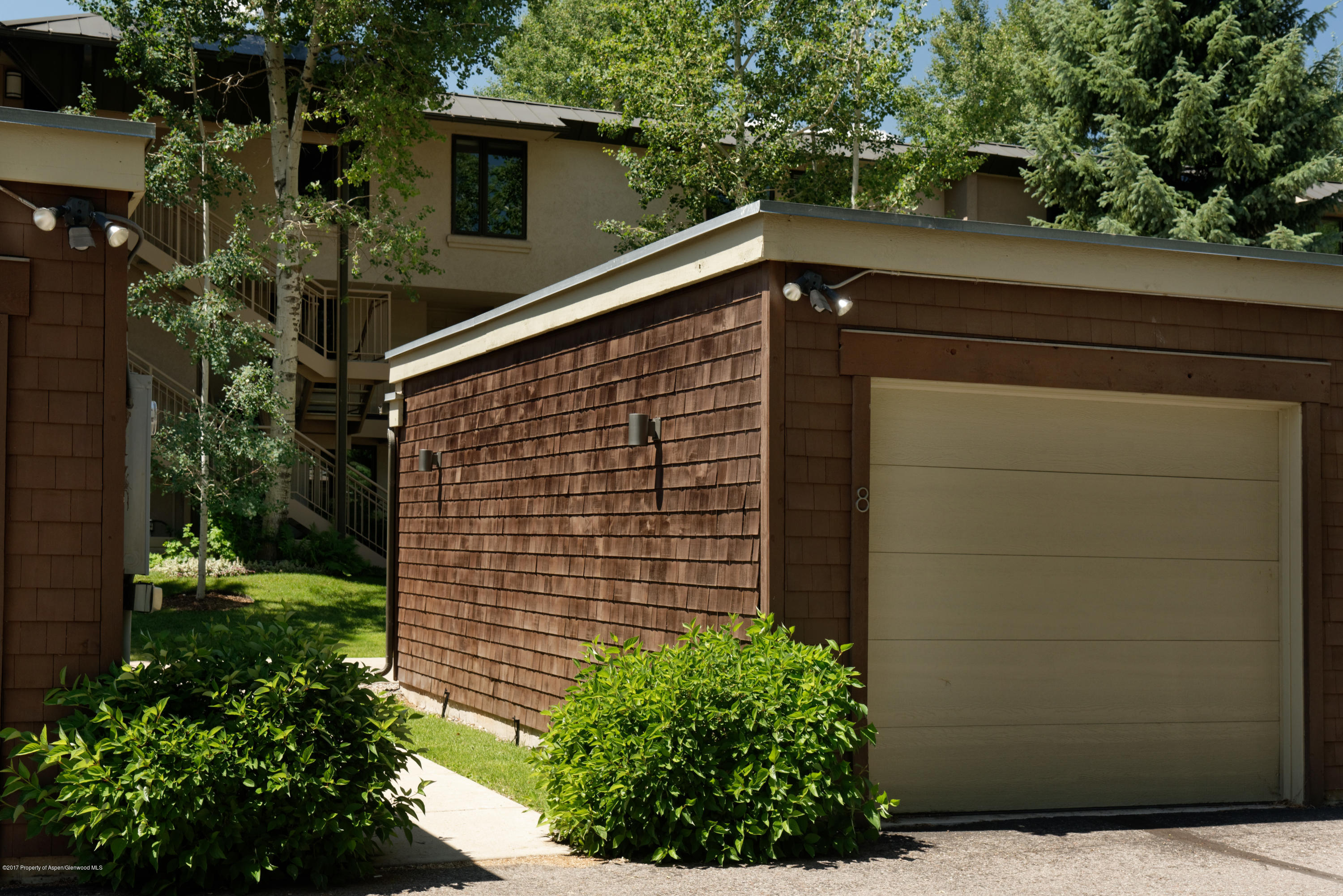 39060 Co-82 Aspen CO 81611