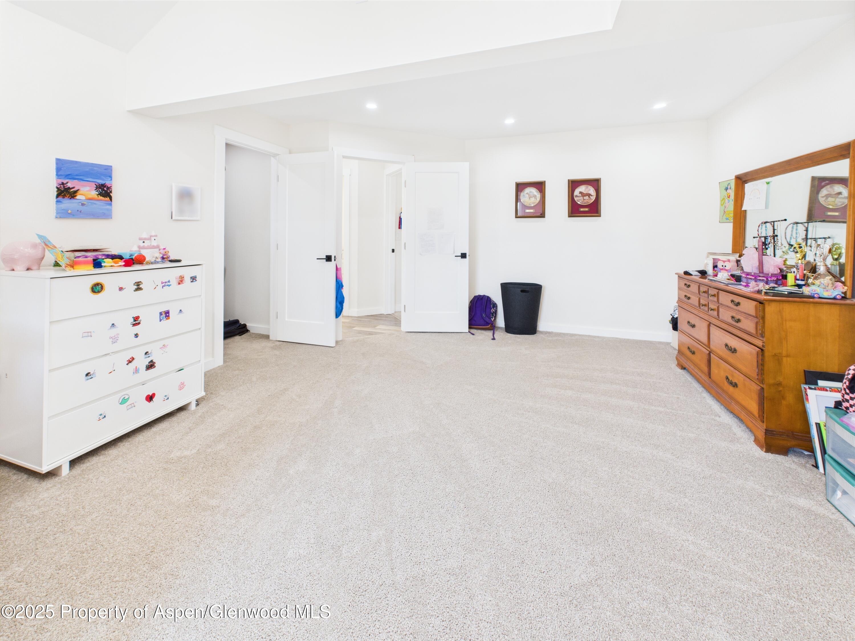 944 Wheel Circle Carbondale CO 81623