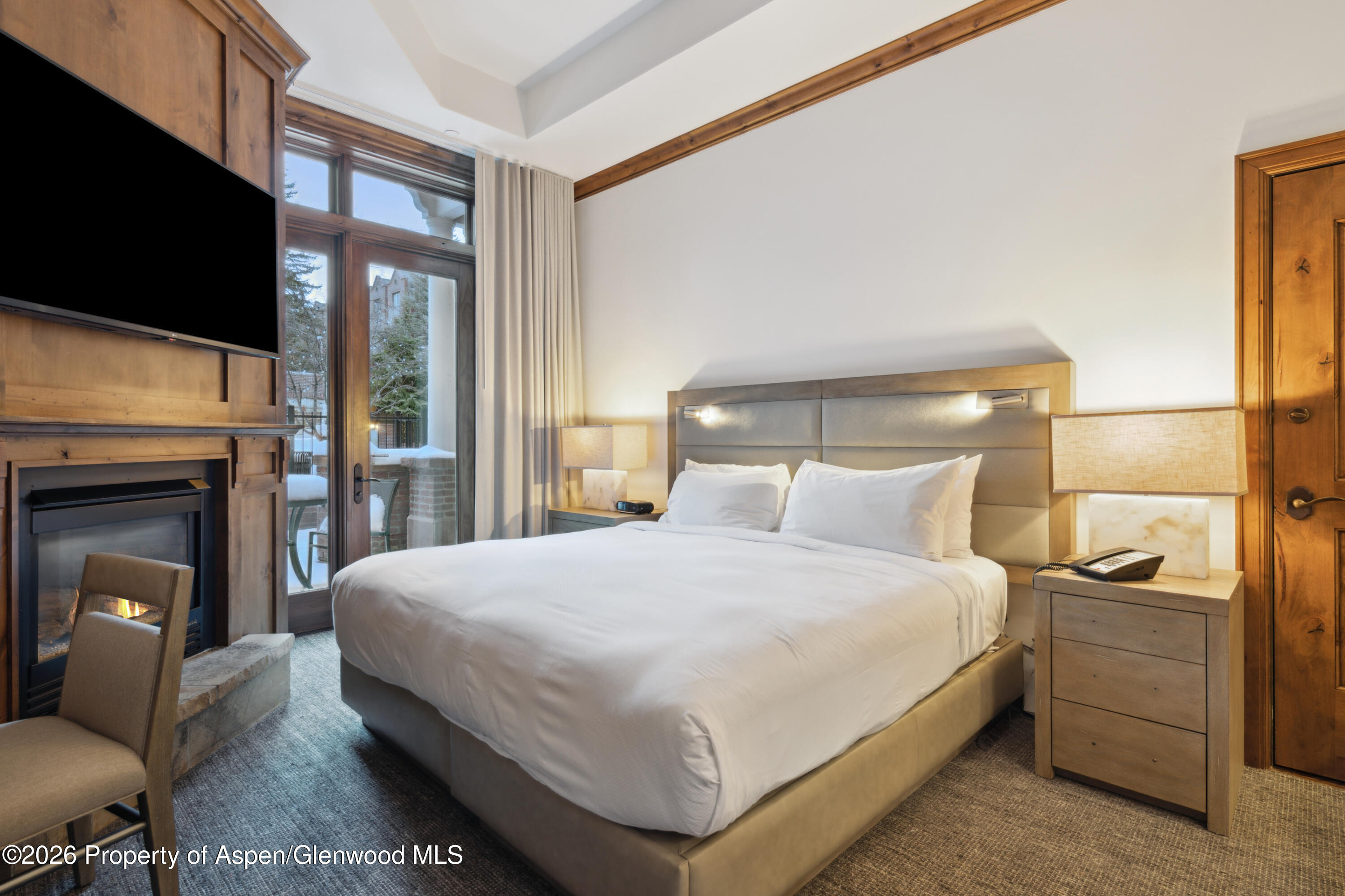 415 E Dean St, Unit 6, Week 11 Aspen CO 81611