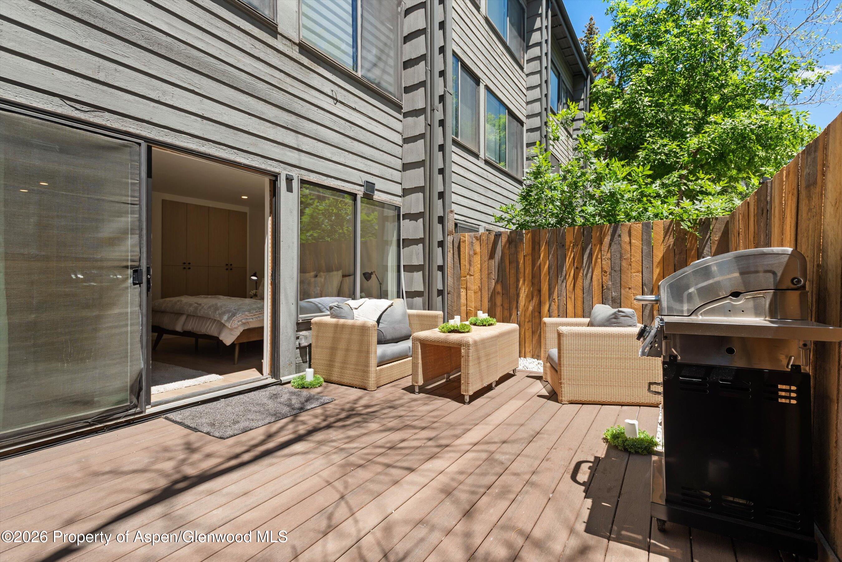 725 E Main Street Aspen CO 81611