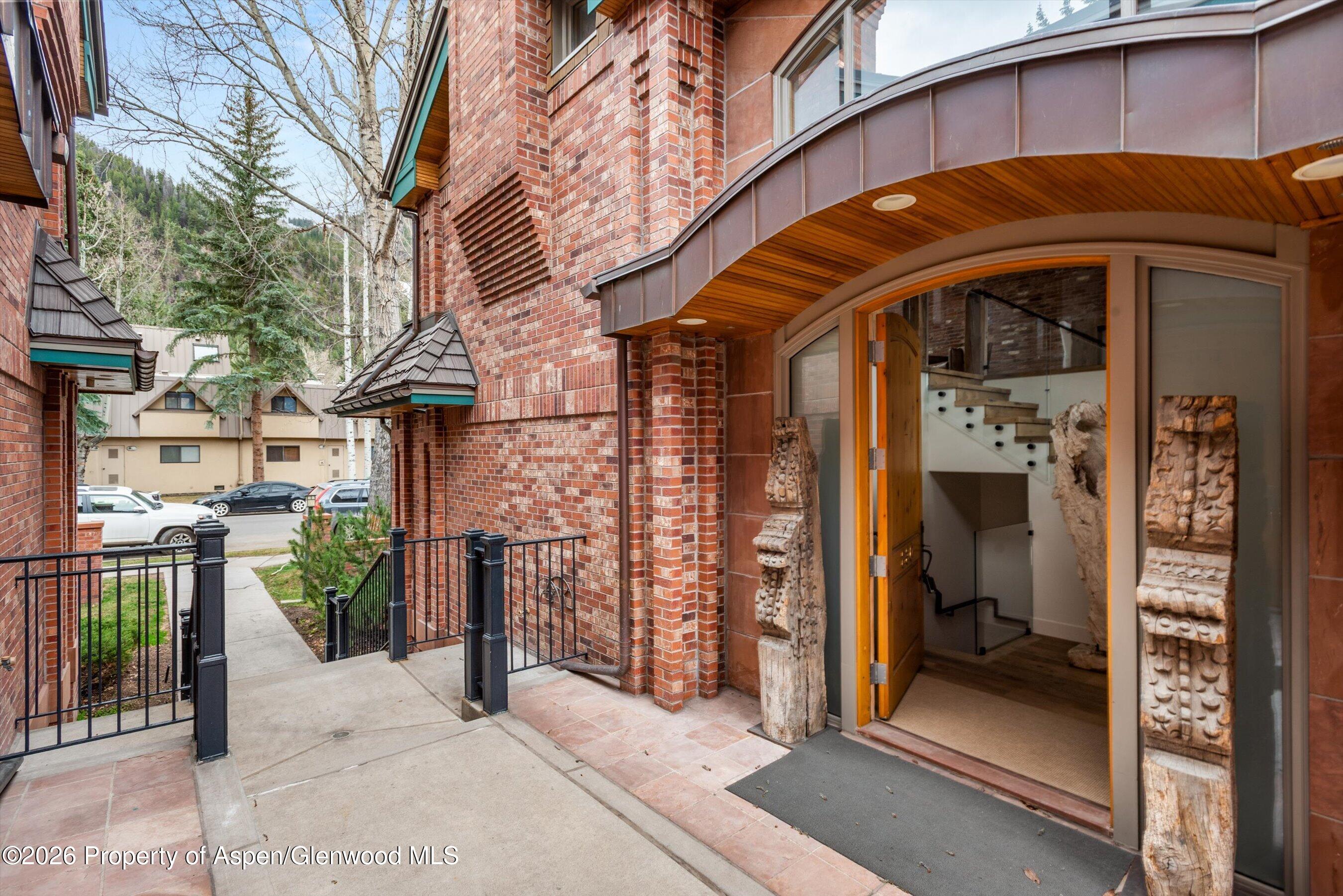 830 E Durant Avenue Aspen CO 81611