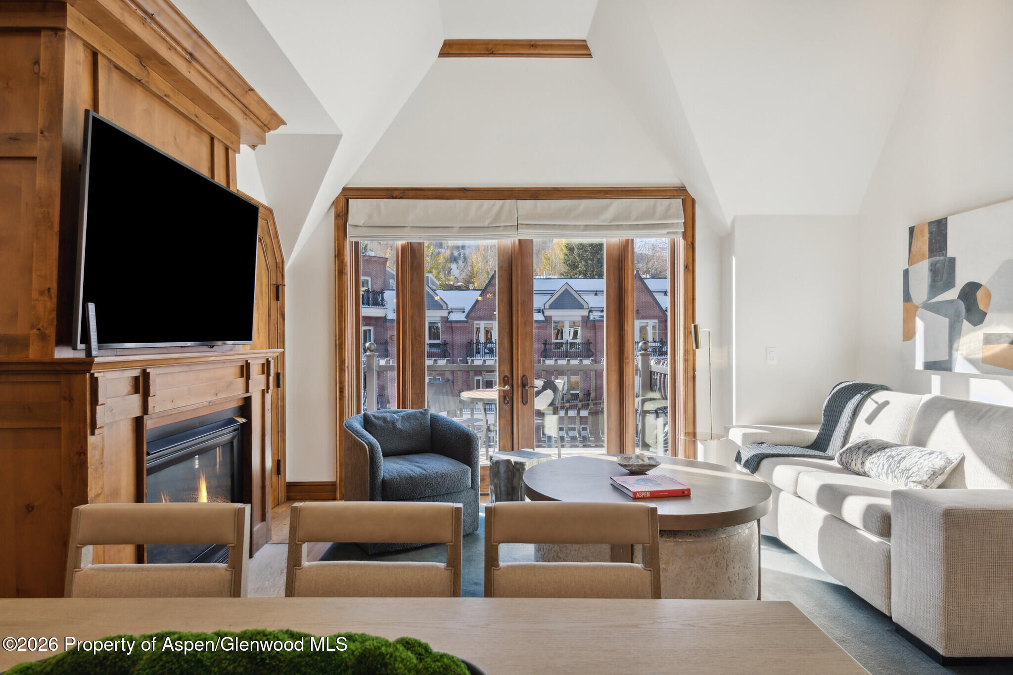 415 E Dean St., Unit 26, Week 33 Aspen CO 81611