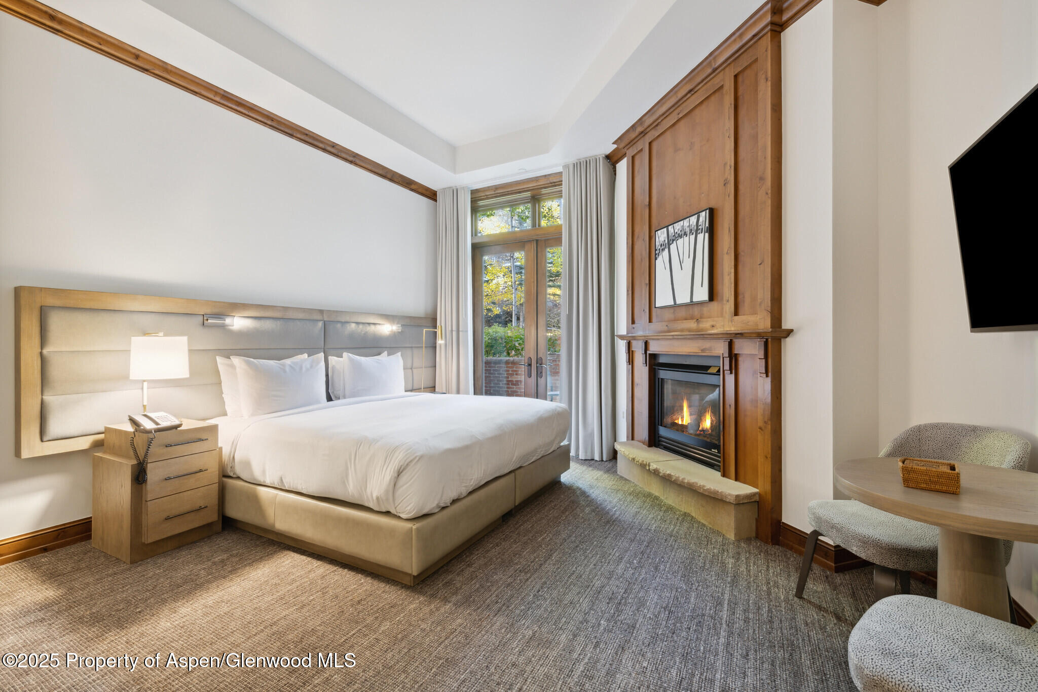 415 E Dean Street, Unit 4, Week 32 Aspen CO 81611