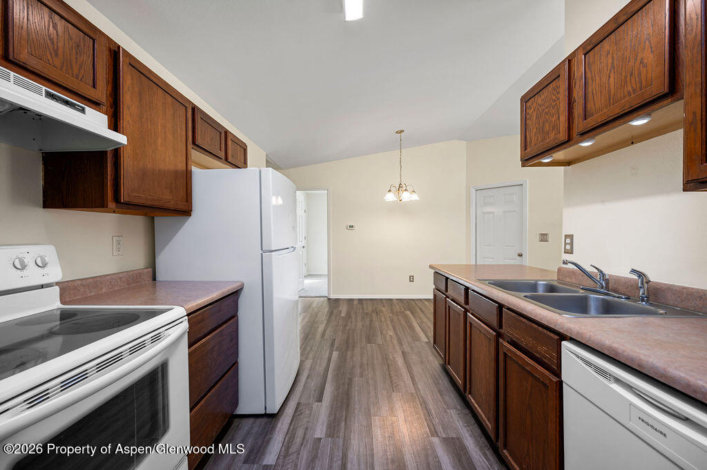 71 Bryan Loop Battlement Mesa CO 81635