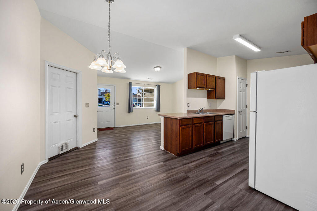 71 Bryan Loop Battlement Mesa CO 81635