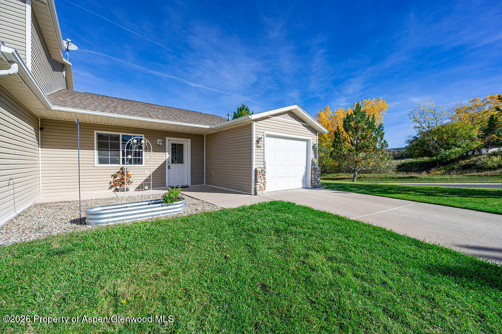 71 Bryan Loop Battlement Mesa CO 81635