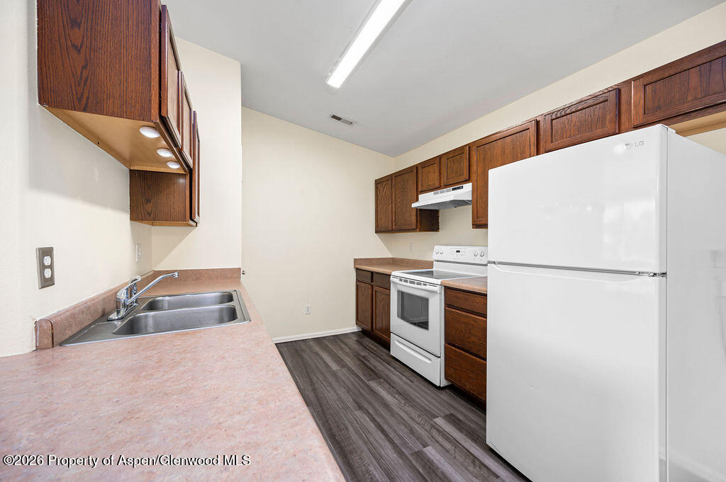 71 Bryan Loop Battlement Mesa CO 81635